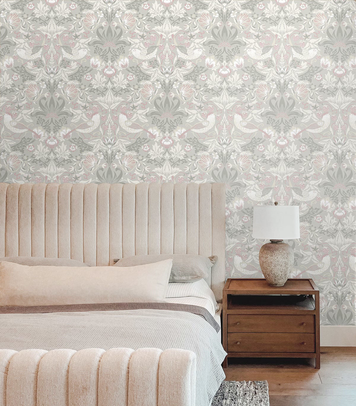 Fragaria Garden Wallpaper by Seabrook Designs