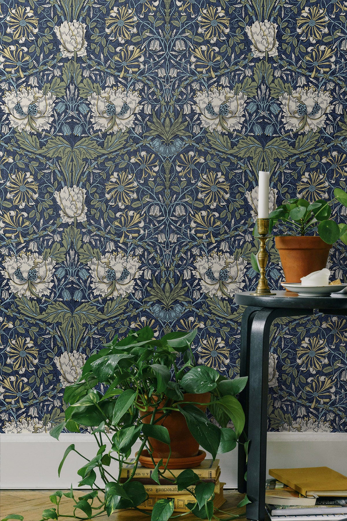 Ogee Flora Wallpaper by Seabrook Designs (Legacy Prints Collection)