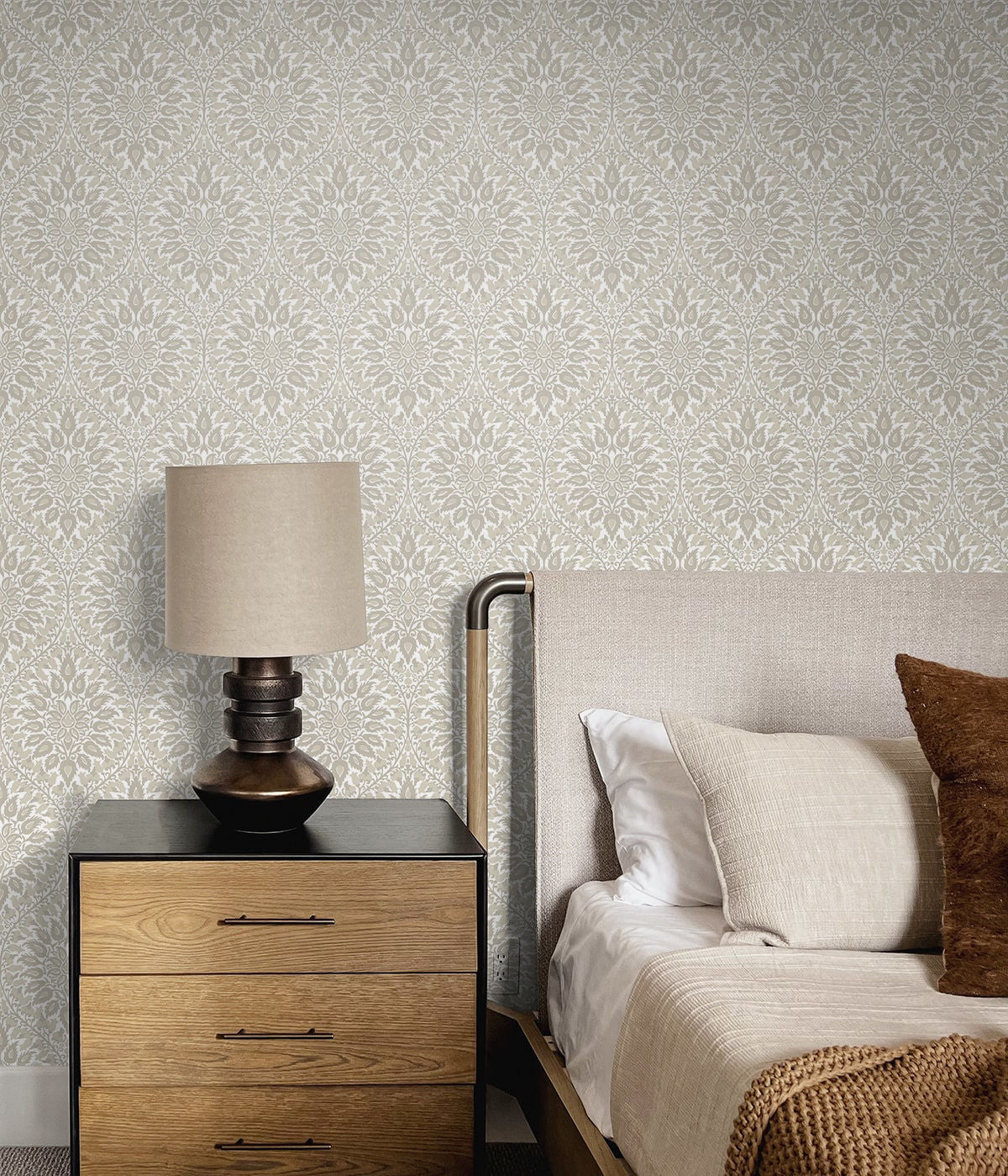 Luna Ogee Wallpaper by Seabrook Designs