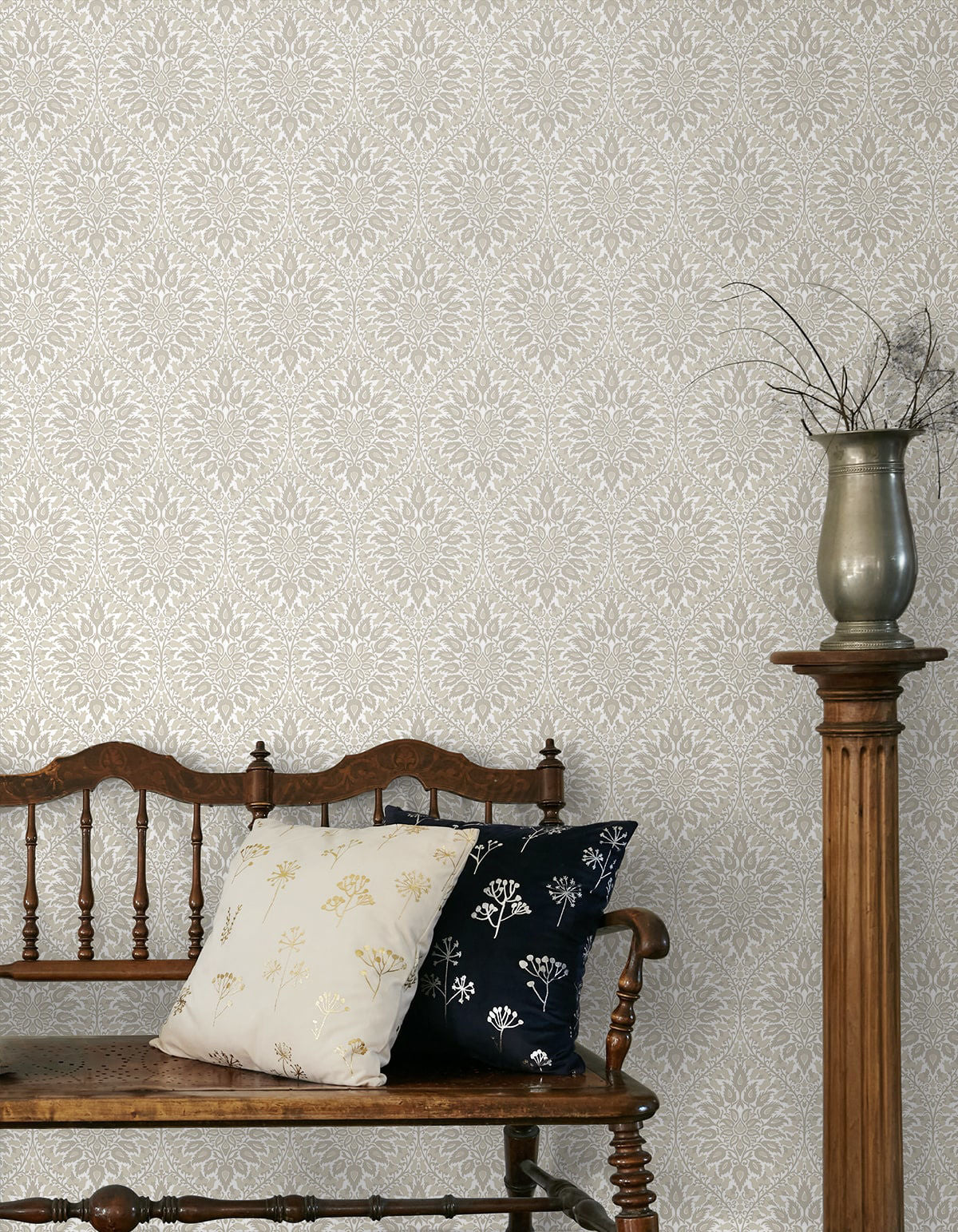 Luna Ogee Wallpaper by Seabrook Designs