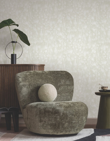 Gilded Plume Wallpper by York Wallcoverings