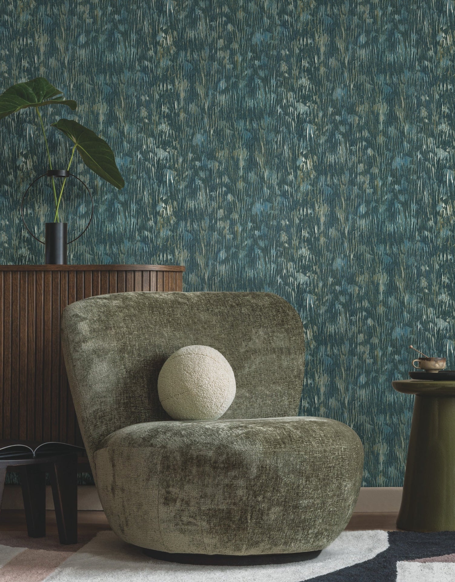 Gilded Plume Wallpper by York Wallcoverings