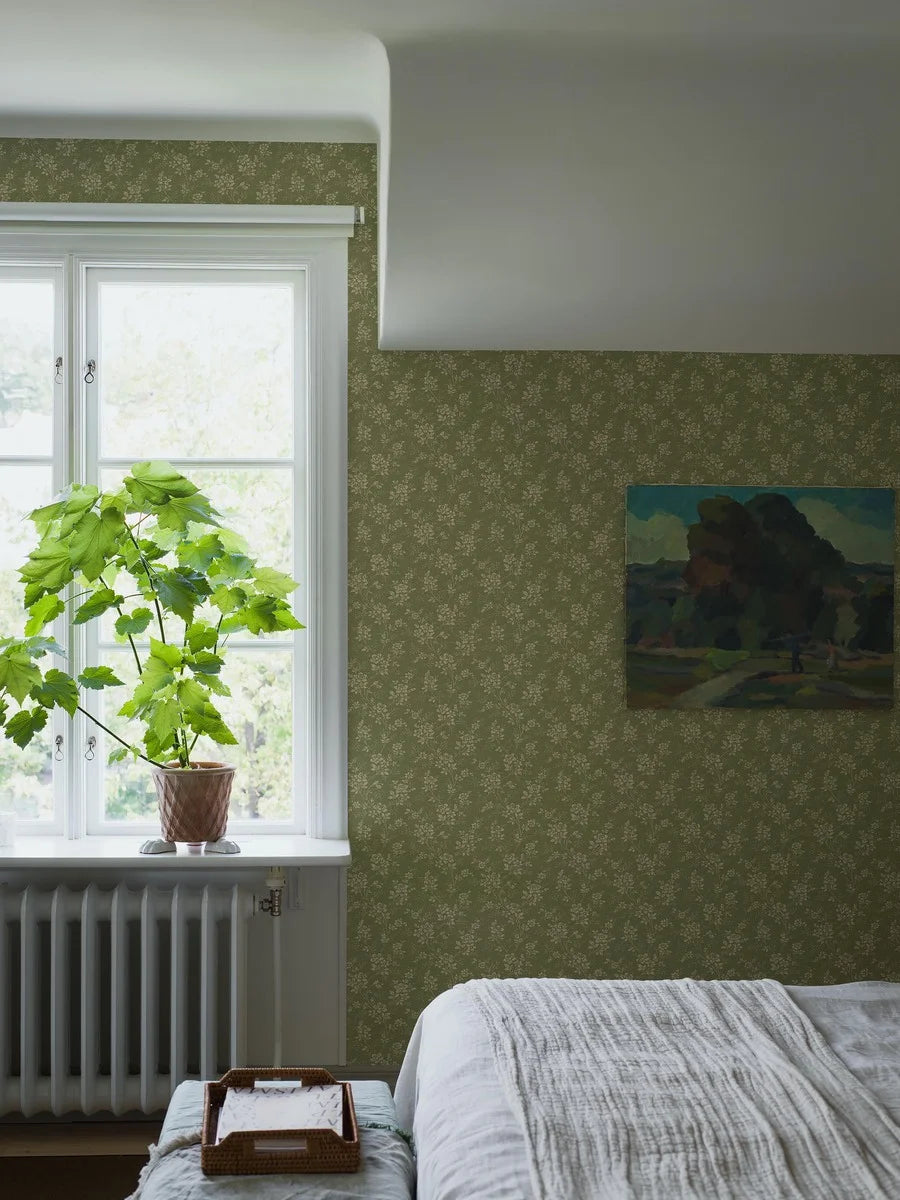 Hip Rose wallpaper by Boråstapeter