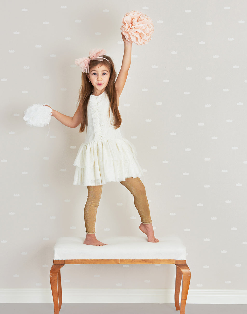 Dreamy Clouds Wallpaper