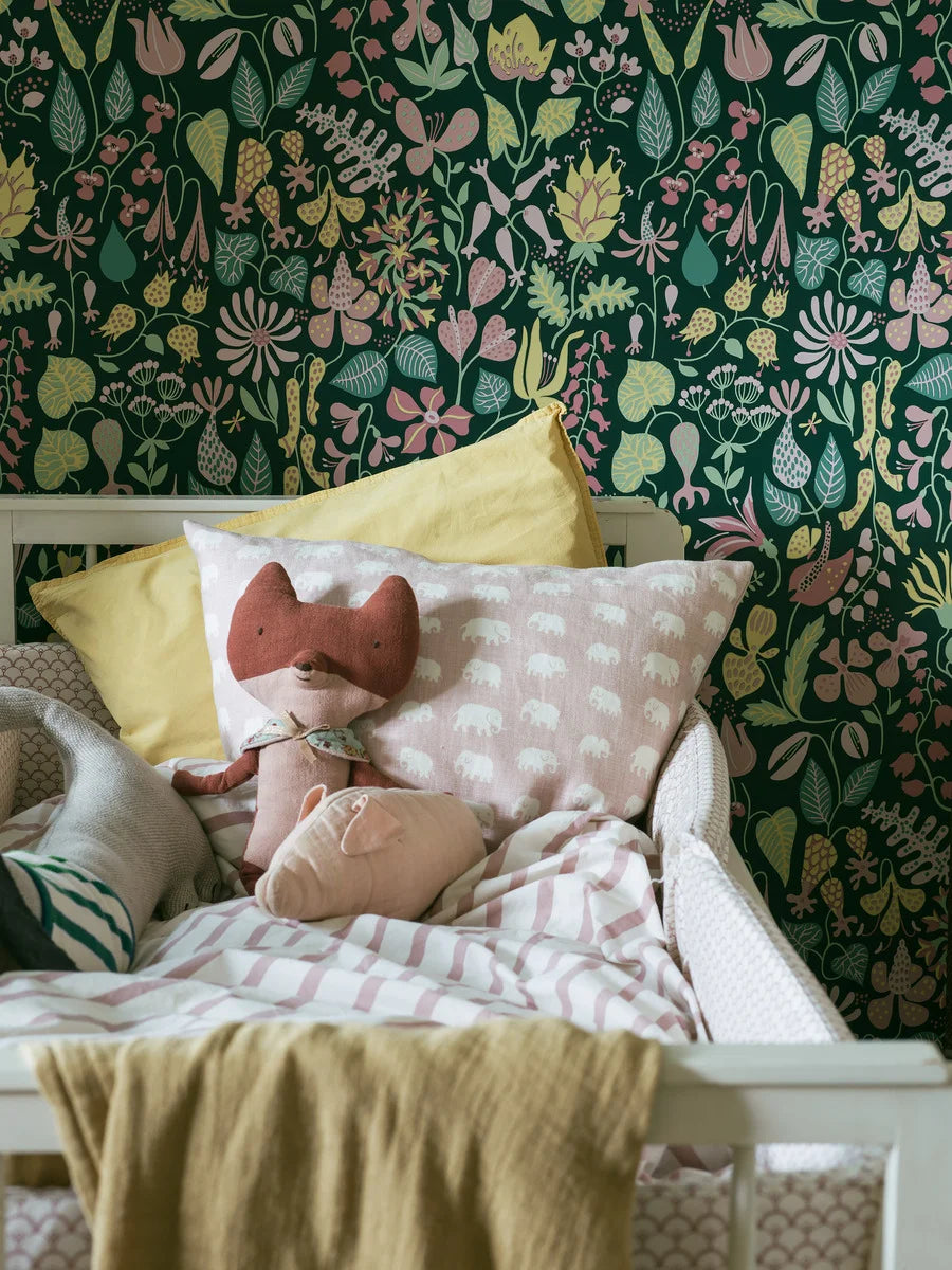 Stig Lindberg Herbarium Wallpaper by BoråsTapeter