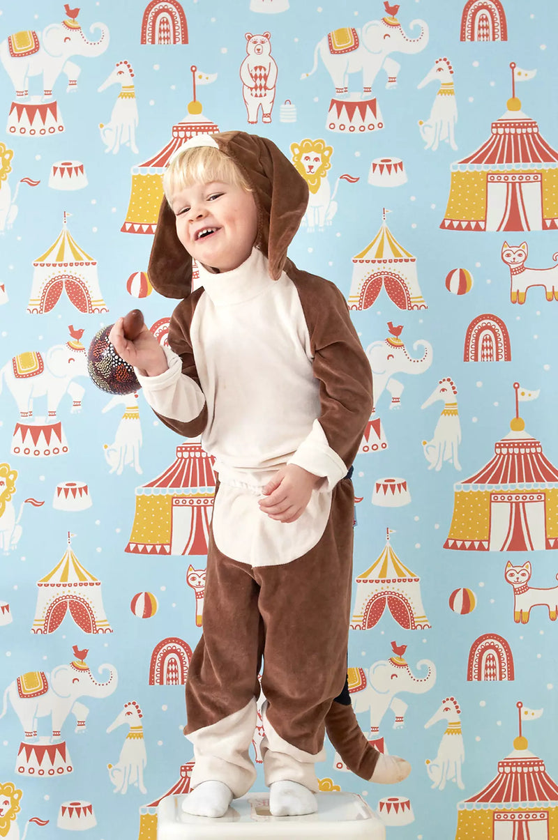 Circus Wallpaper by Majvillan