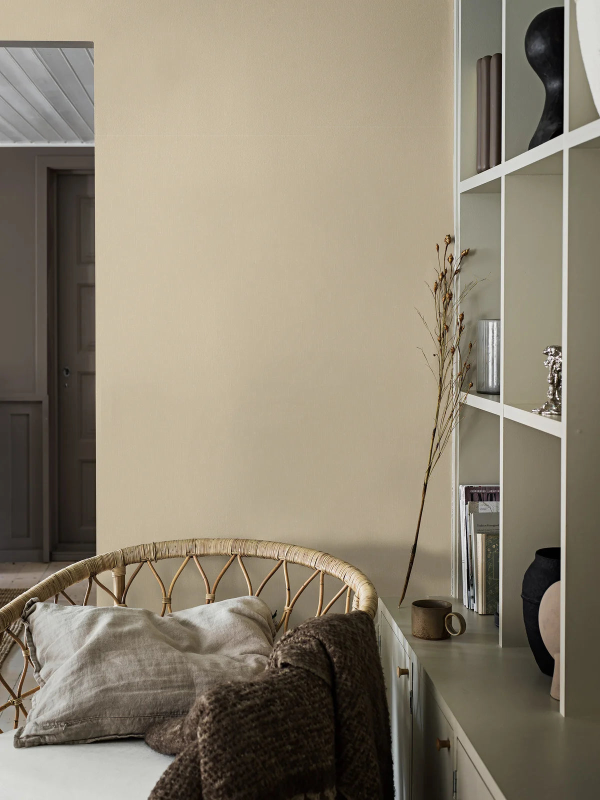 Linen wallpaper by BoråsTapeter