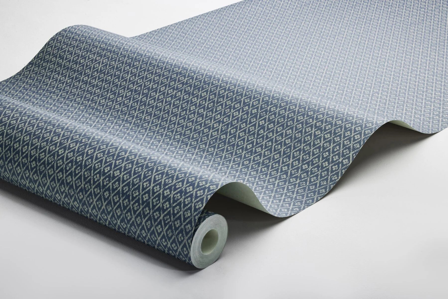 Willowherb wallpaper by BoråsTapeter