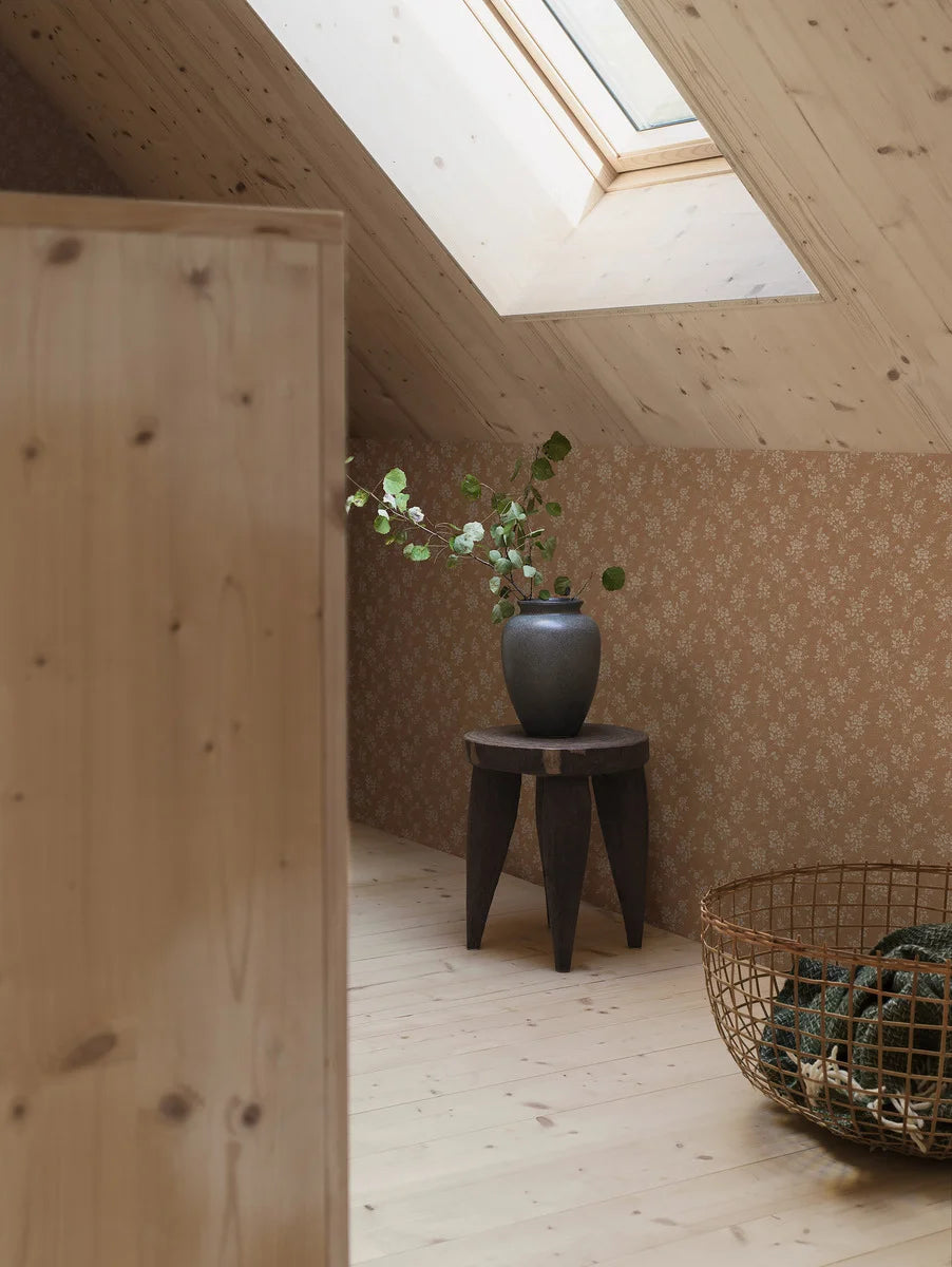 Hip Rose wallpaper by Boråstapeter