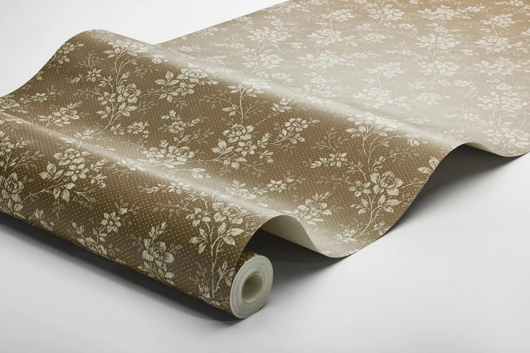 Hip Rose wallpaper by Boråstapeter