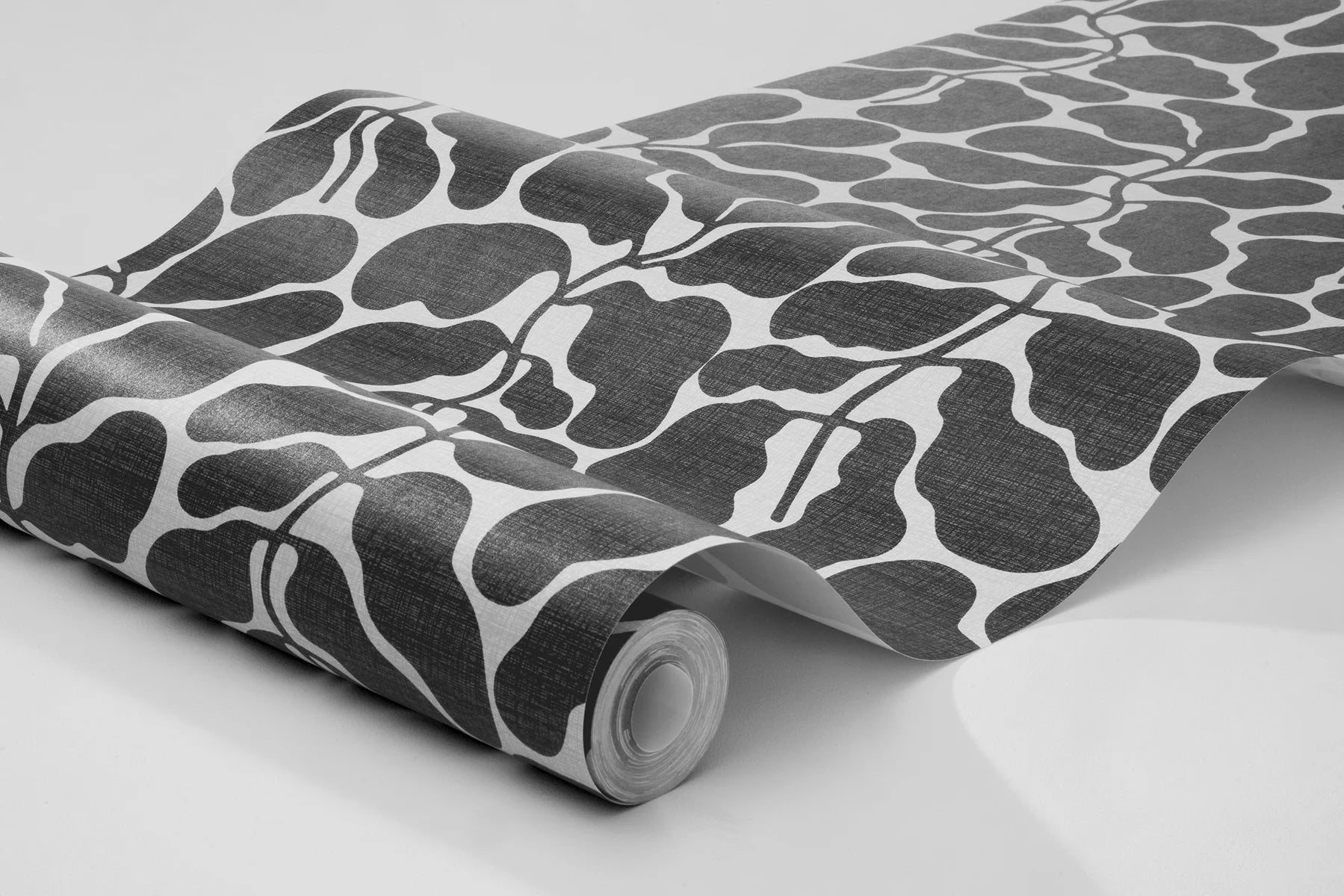 My Secret Garden Wallpaper by BoråsTapeter