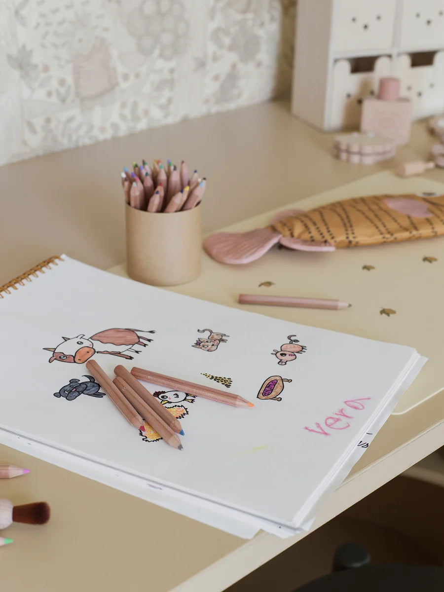 Charlie Wallpaper by Boråstapeter