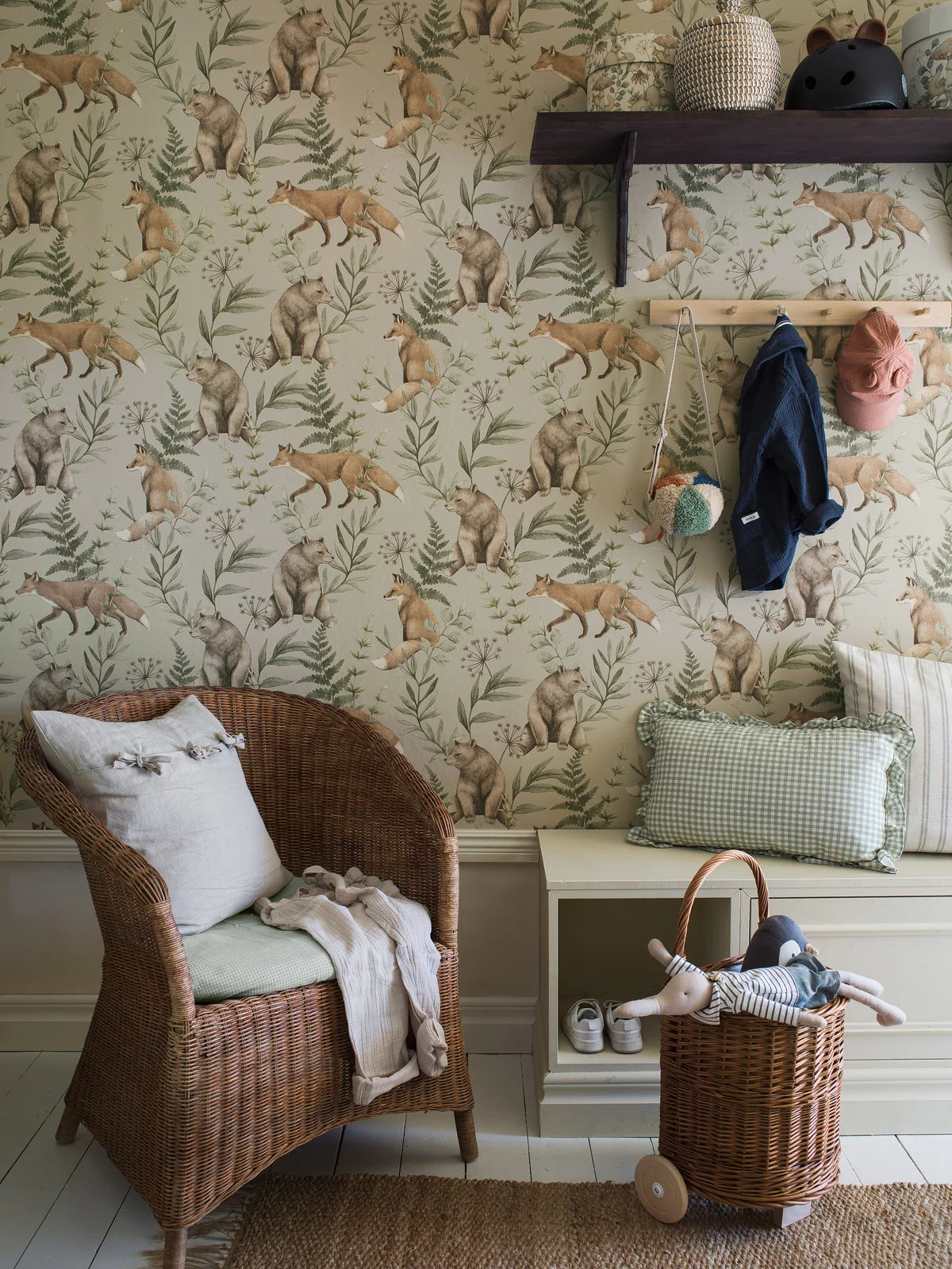 Wild Forest wallpaper by BoråsTapeter