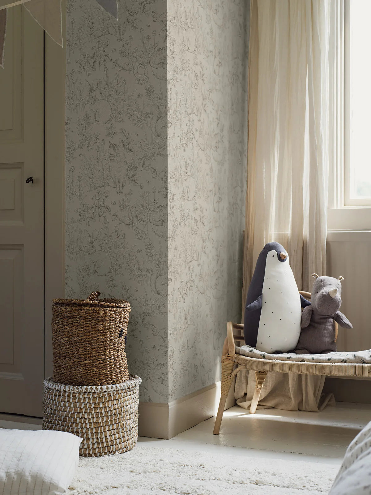 Forest Friends wallpaper by Boråstapeter