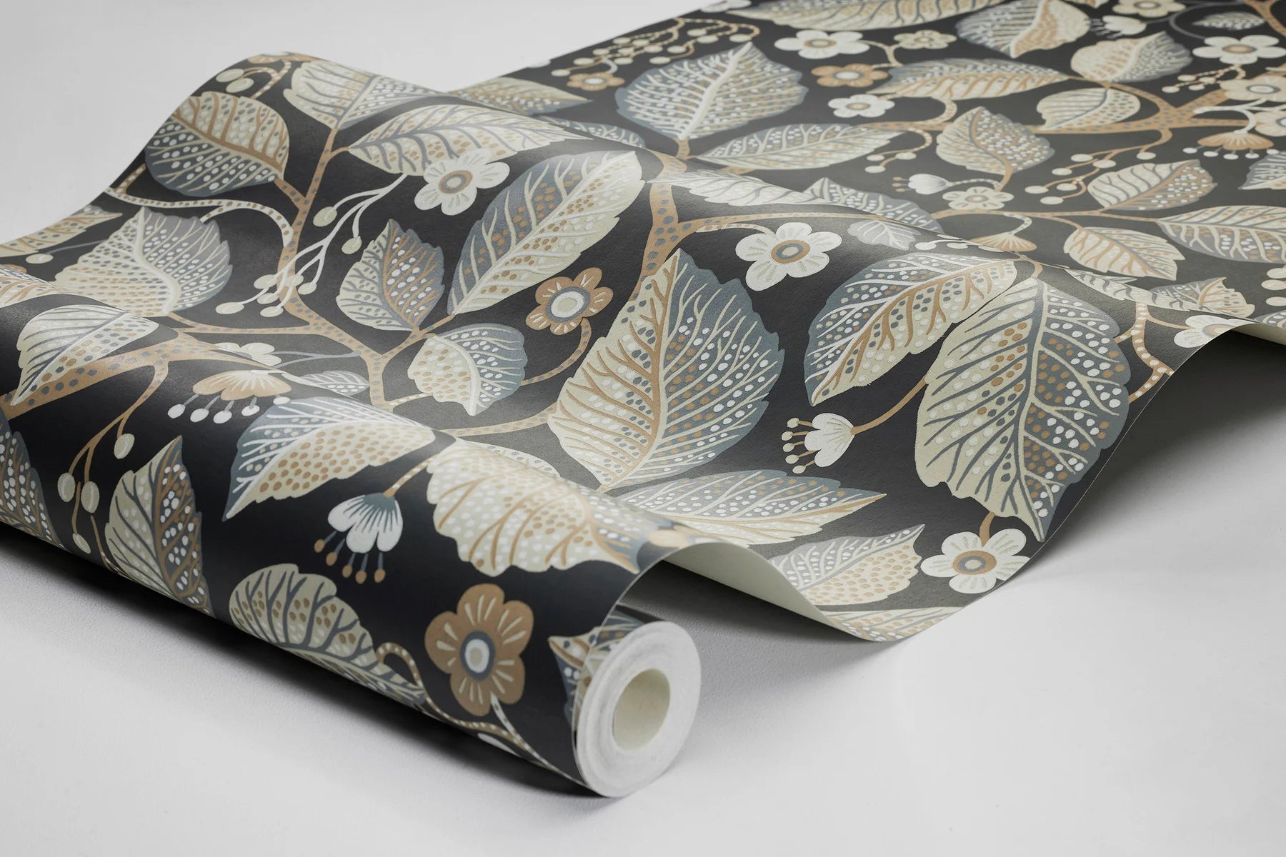 Elm Tree Wallpaper by Boråstapeter