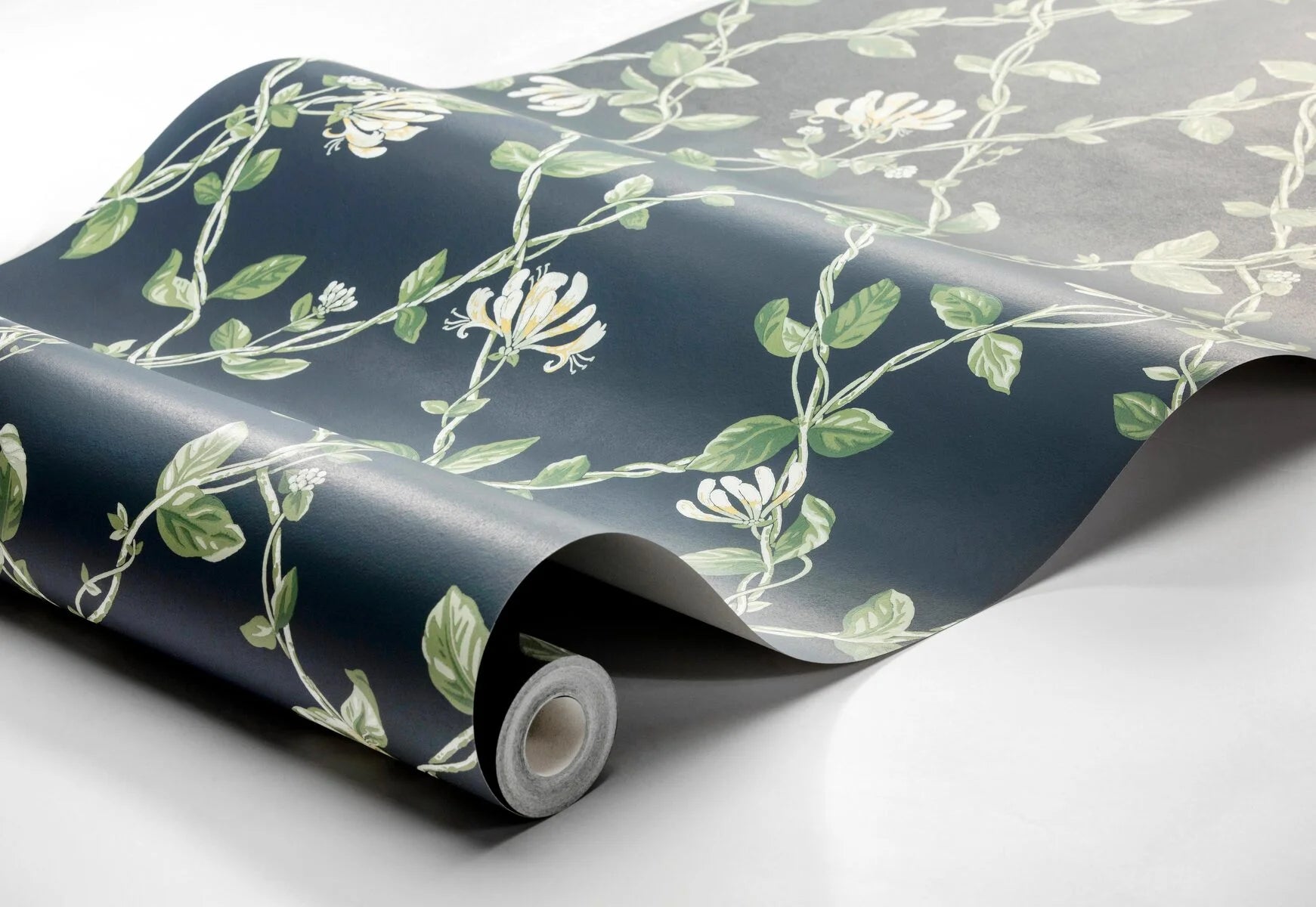 Honeysuckle wallpaper by Boråstapeter