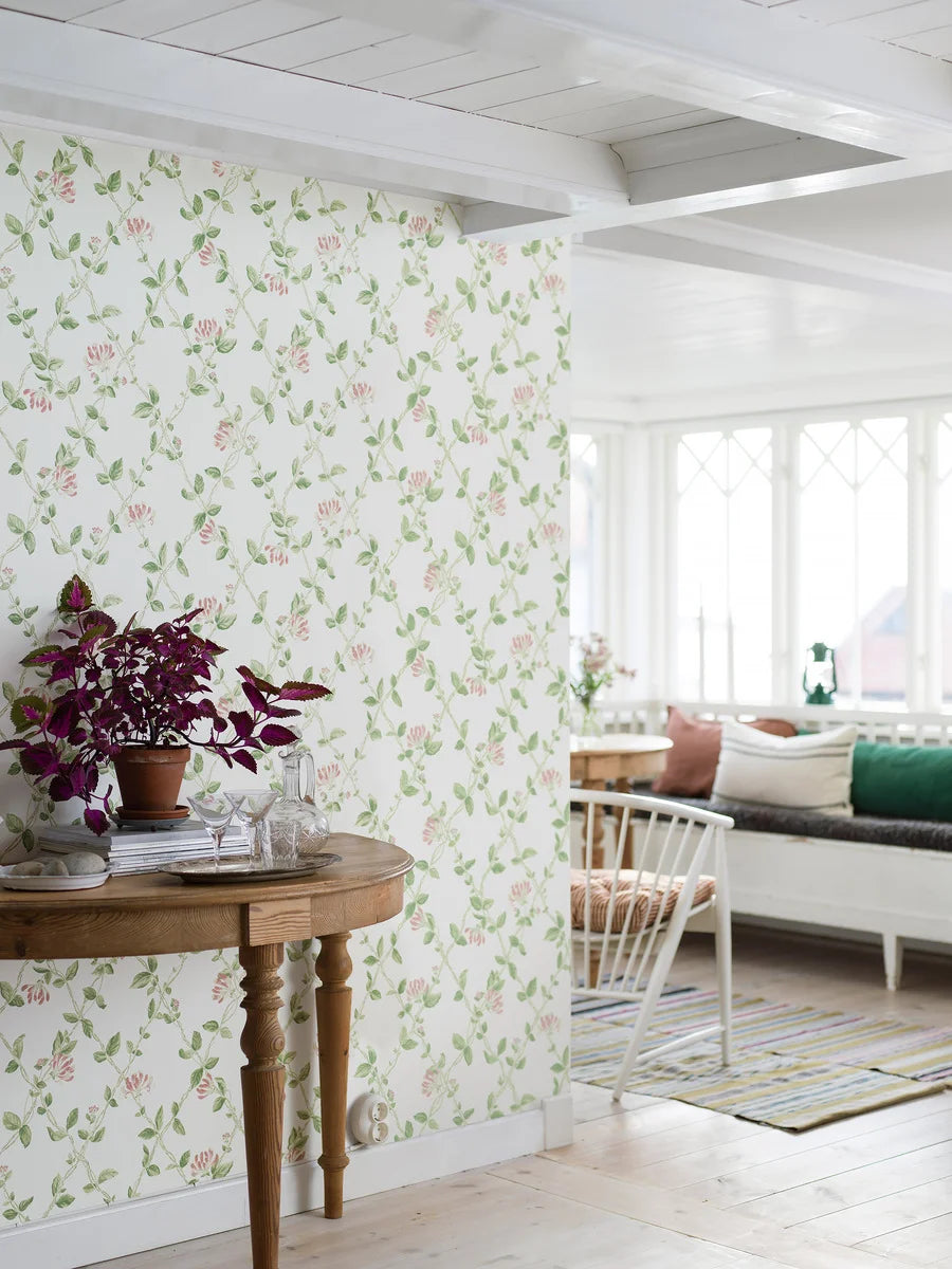 Honeysuckle wallpaper by Boråstapeter