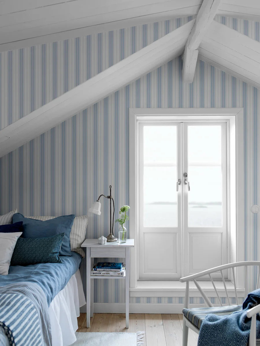 Hamnskär Stripe wallpaper by Boråstapeter