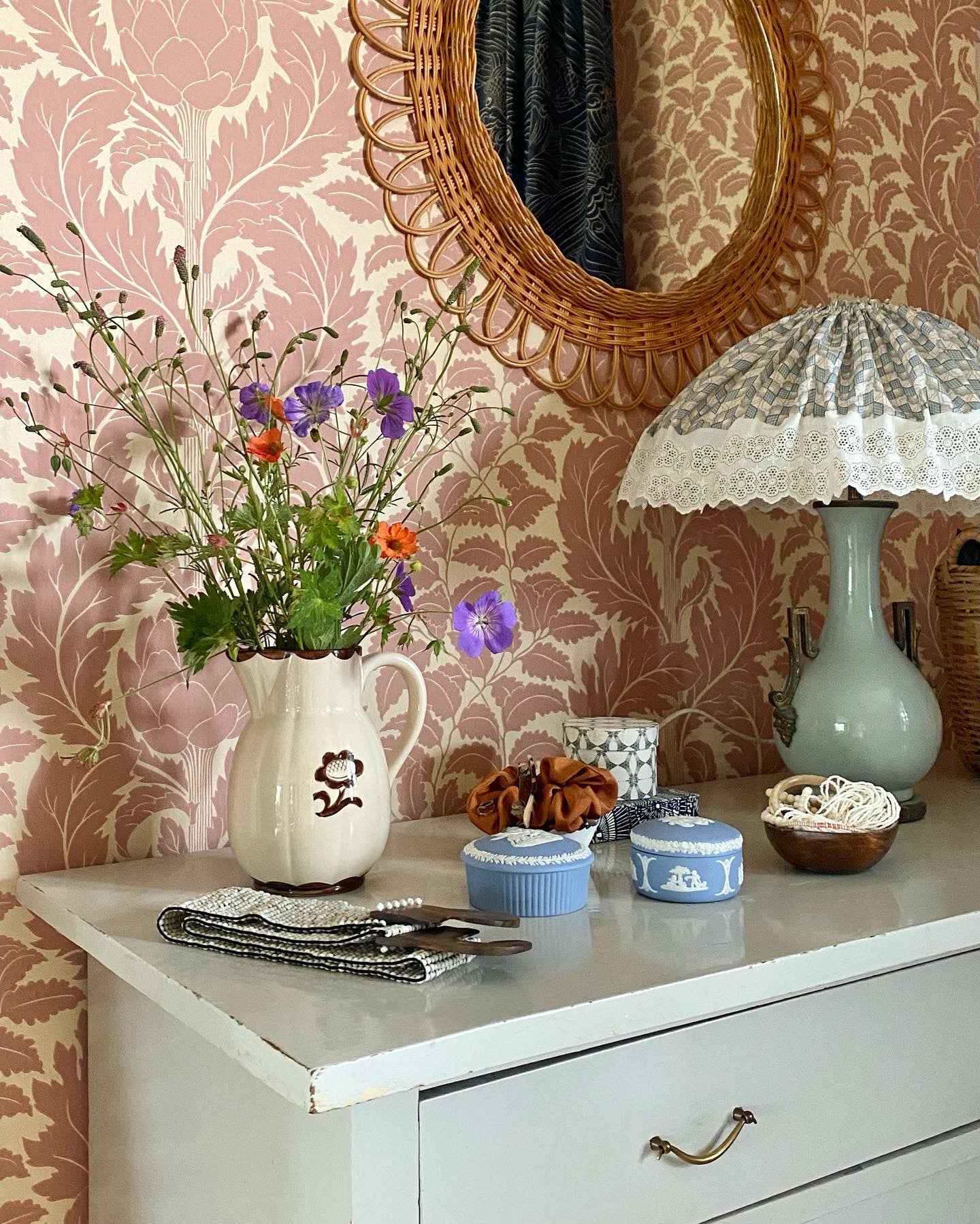 Artichoke Wallpaper by Långelid Von Brömssen