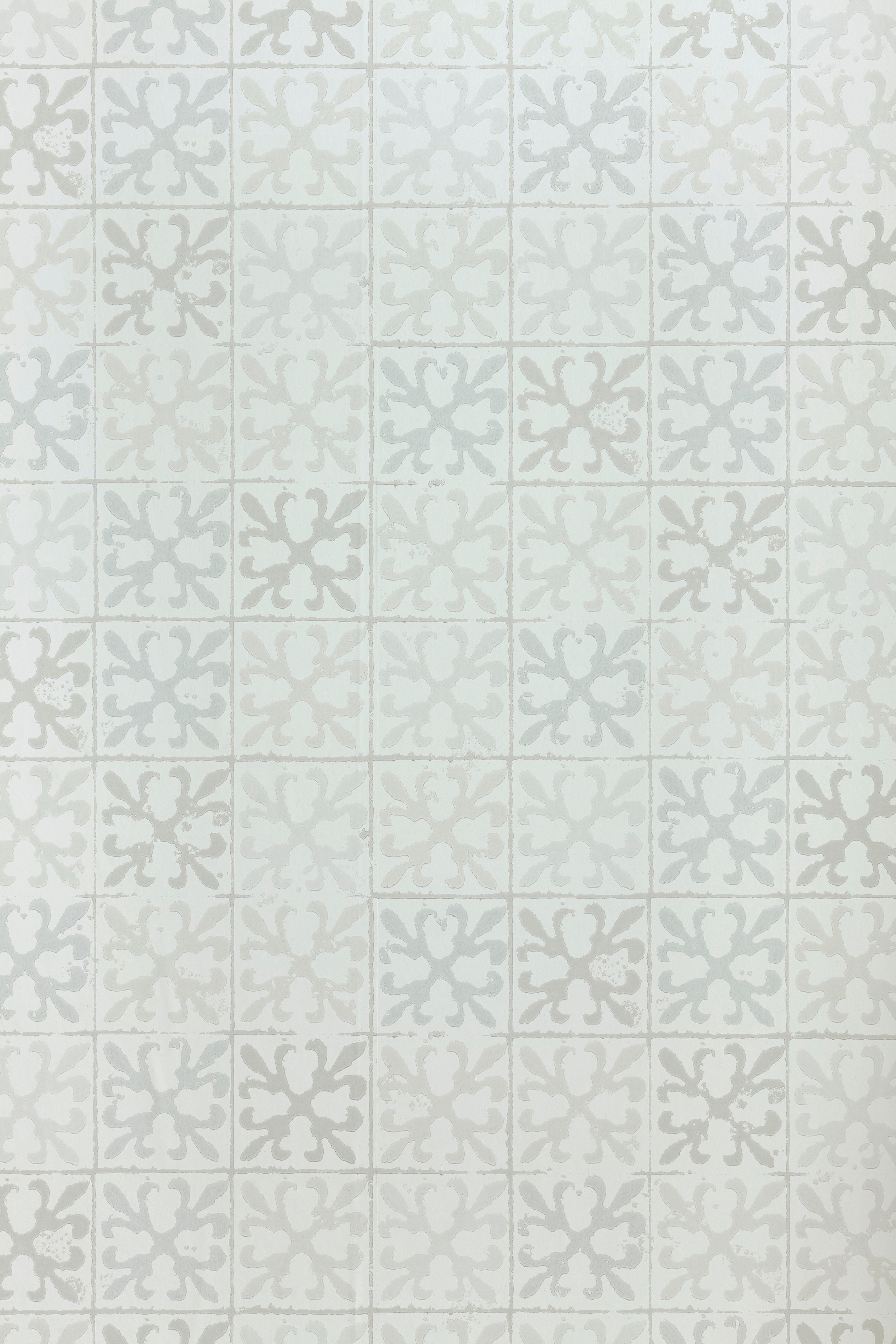 Fleur de Lys Tile Wallpaper