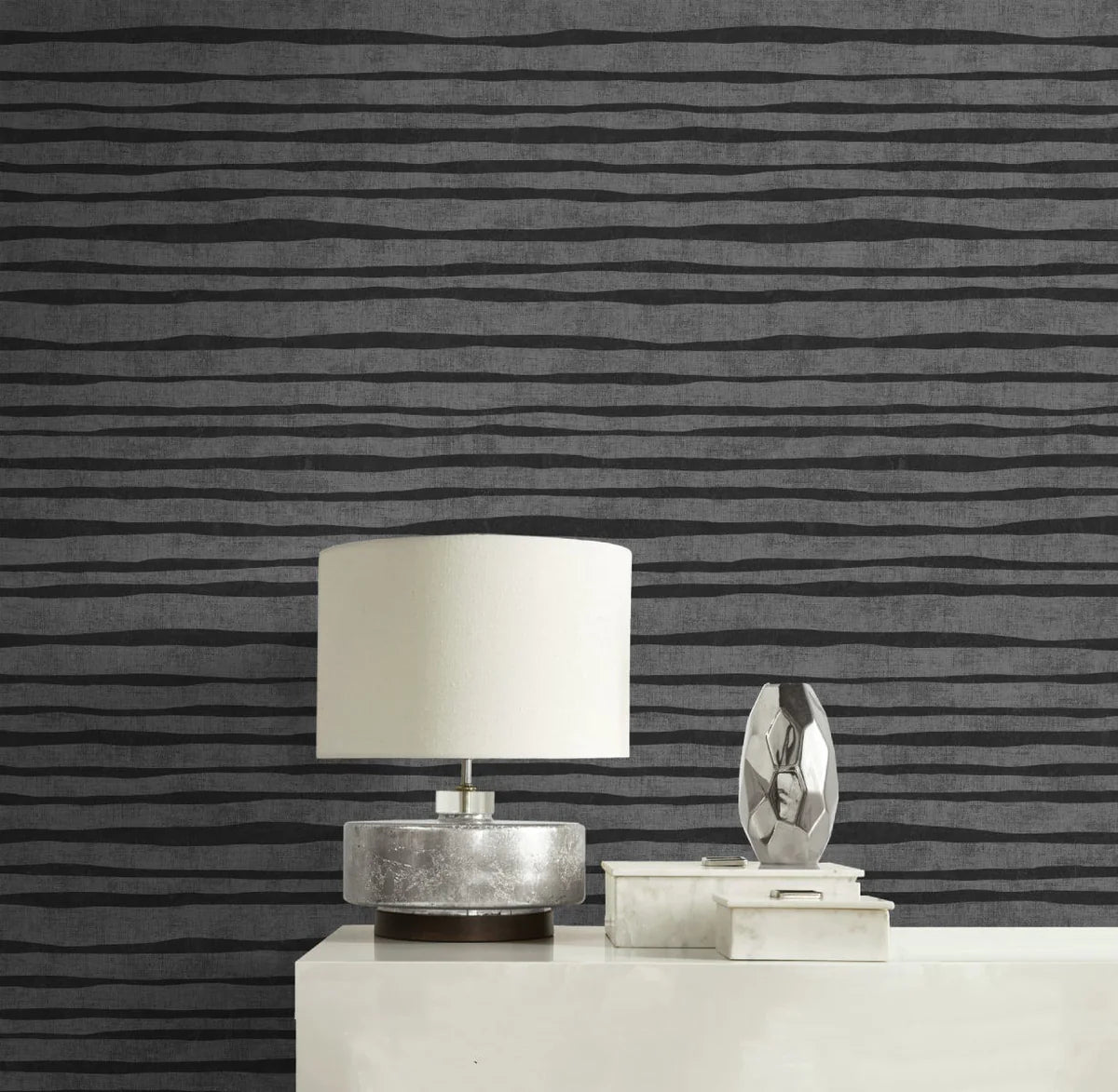 Brianna Wallpaper - Daisy Bennett