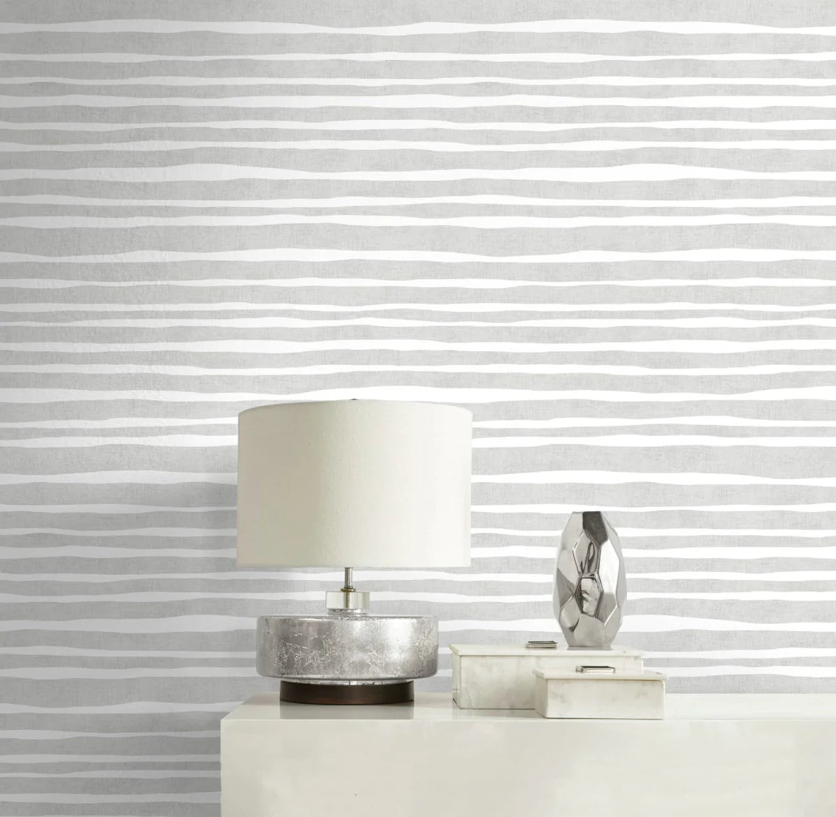 Brianna Wallpaper - Daisy Bennett