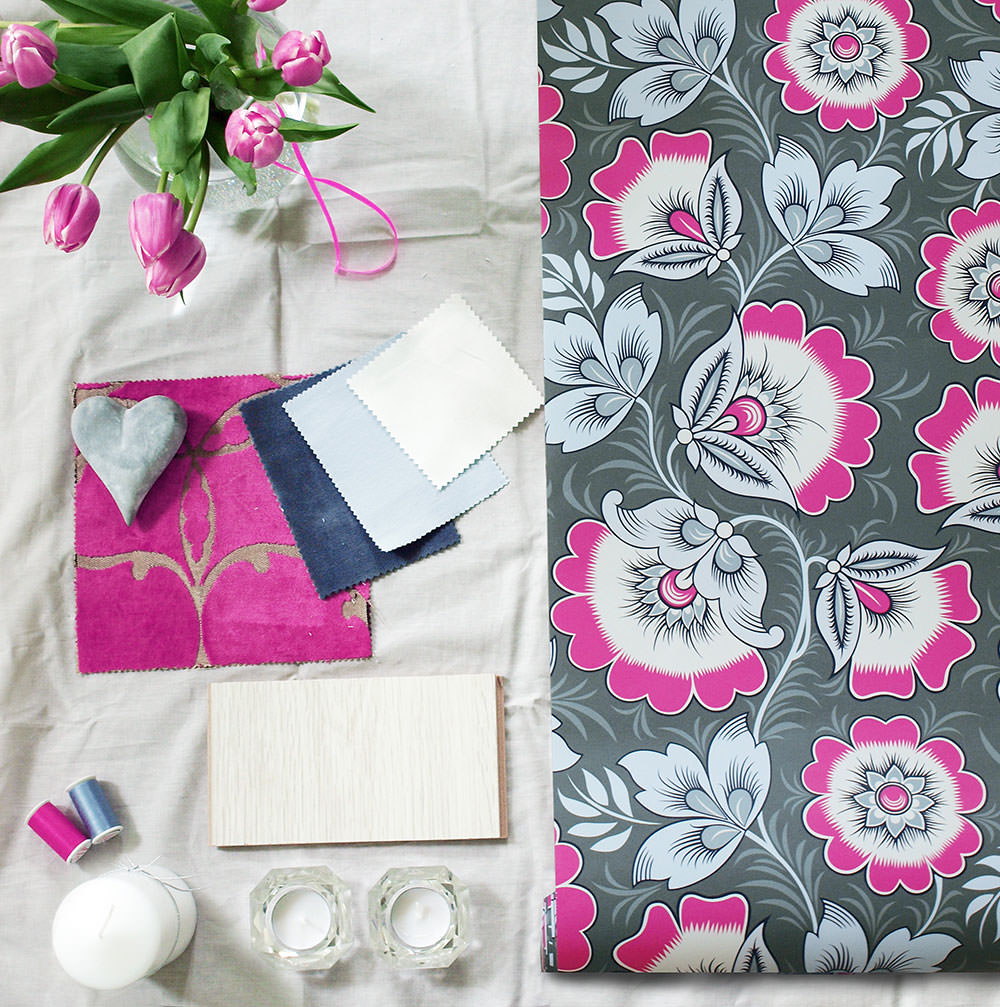 Neva Pink and Grey Wallpaper