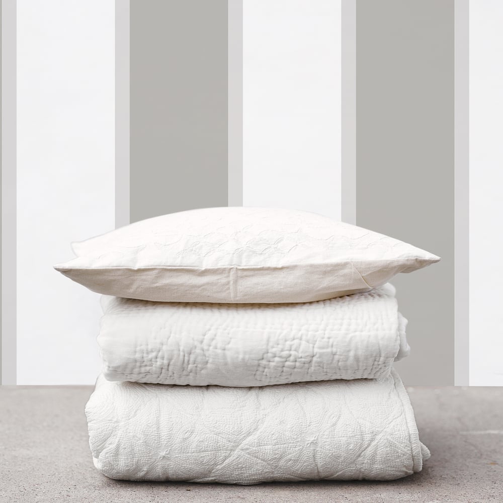 Formal Stripe Wallpaper by Galerie (Smart Stripes 3 Collection)