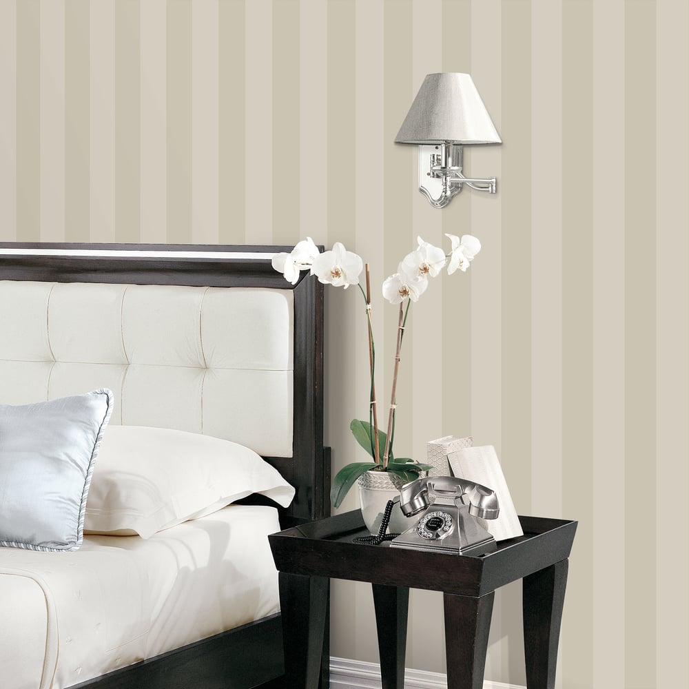 Matte/Shiny Emboss Stripe Wallpaper by Galerie (Smart Stripes 3 Collection)