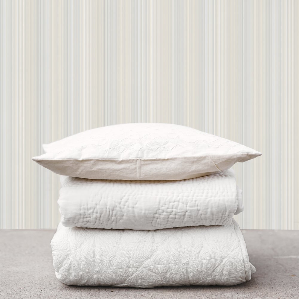 Pinstripe Wallpaper by Galerie (Smart Stripes 3 Collection)