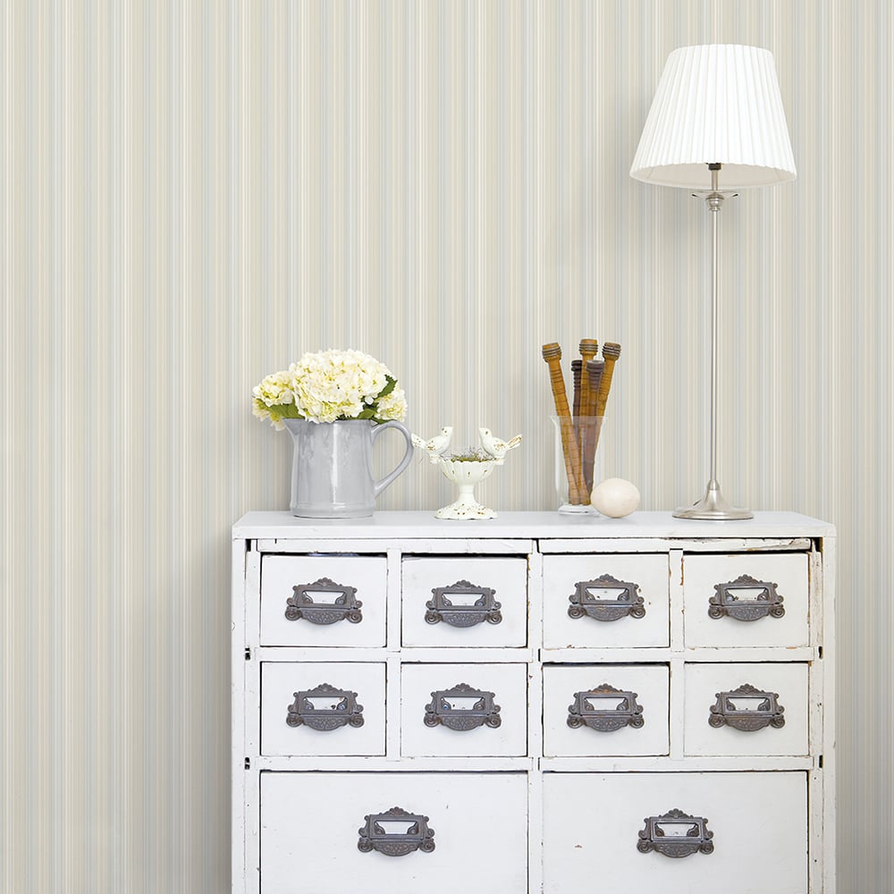 Pinstripe Wallpaper by Galerie (Smart Stripes 3 Collection)