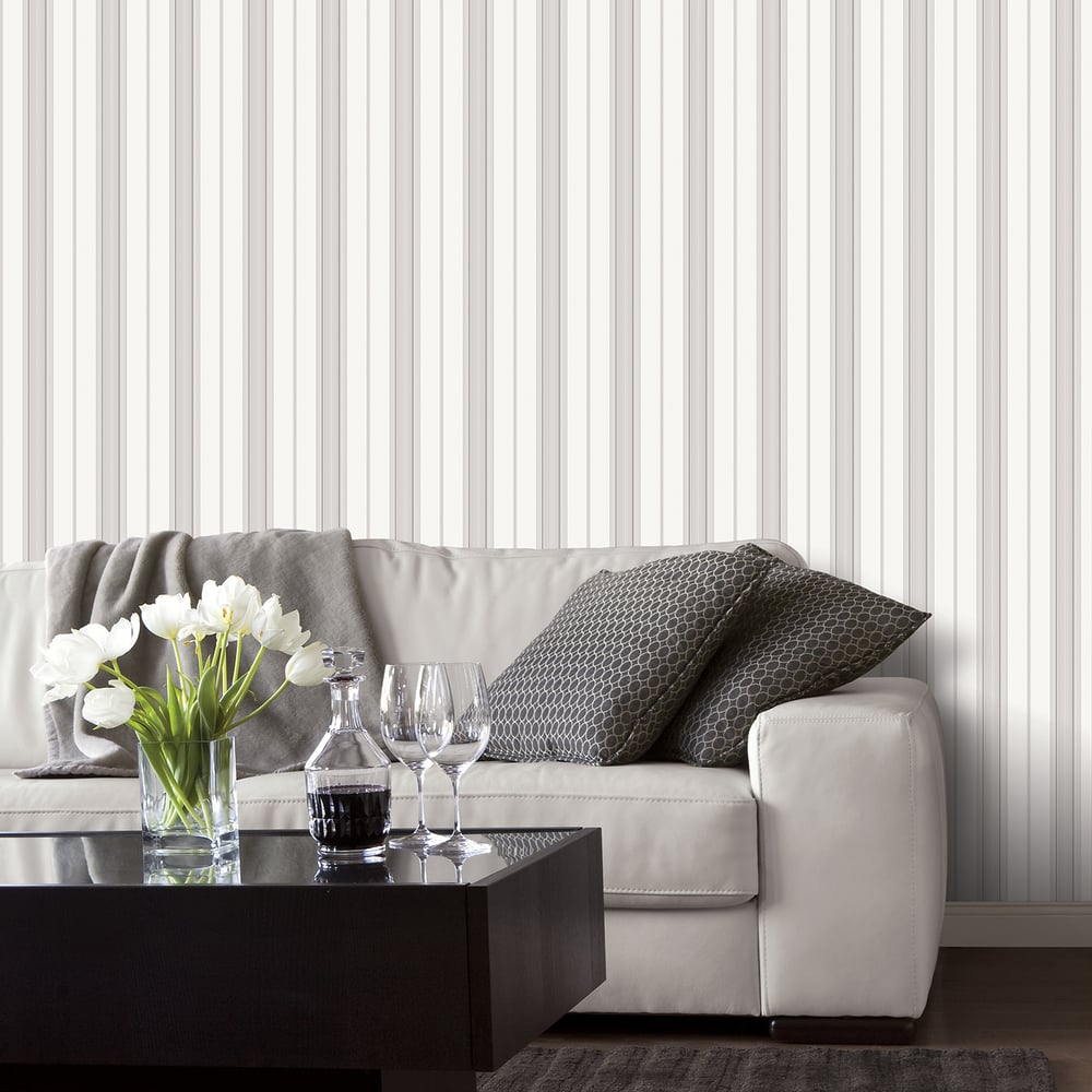 Slim Stripe Wallpaper by Galerie (Smart Stripes 3 Collection)