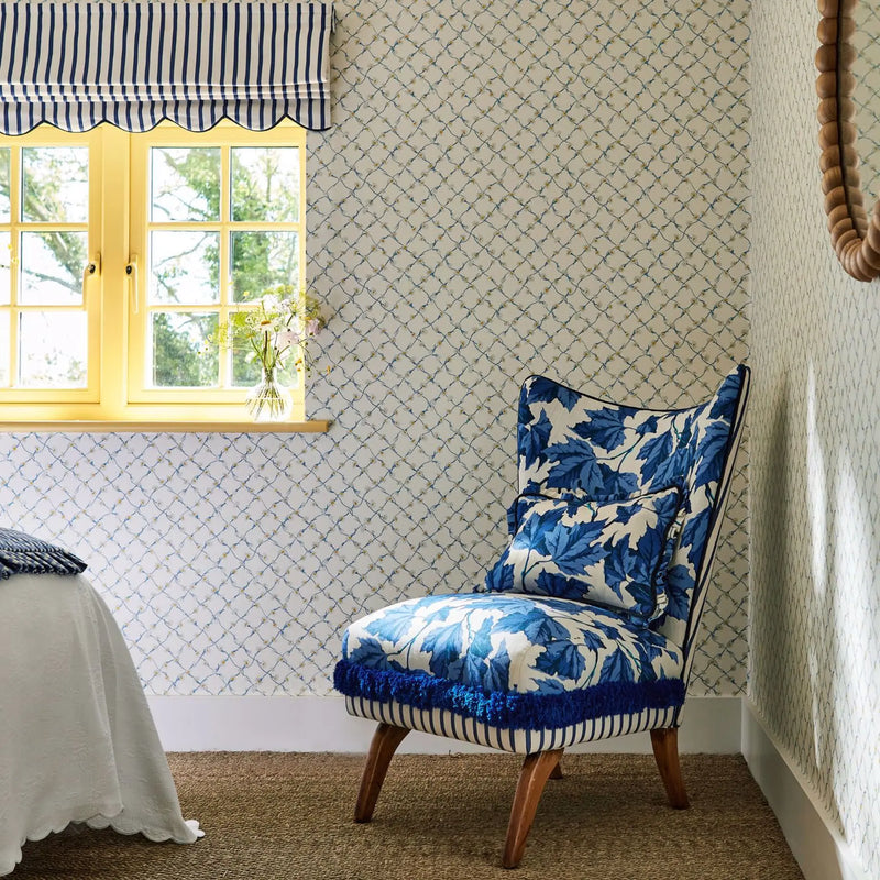Daisy Trellis Wallpaper by Harlequin