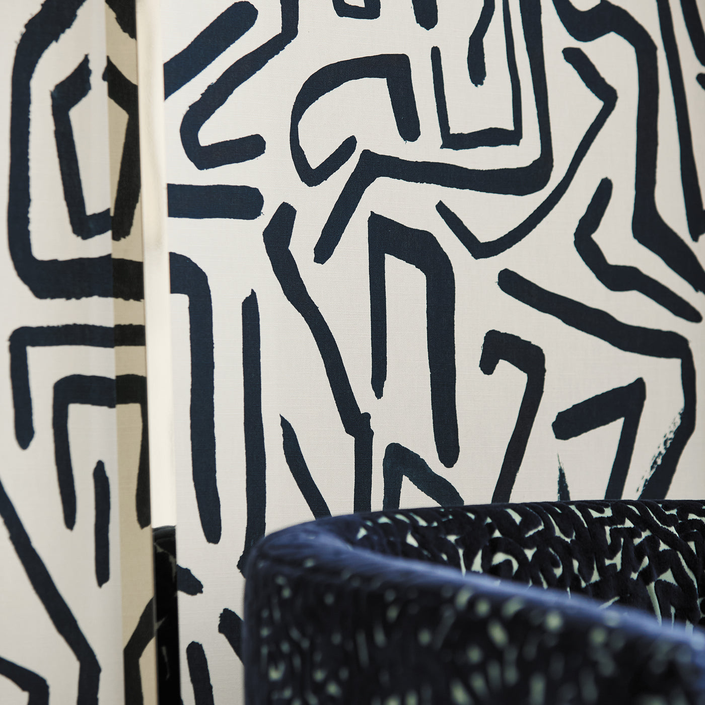 Melodic Wallpaper by Harlequin