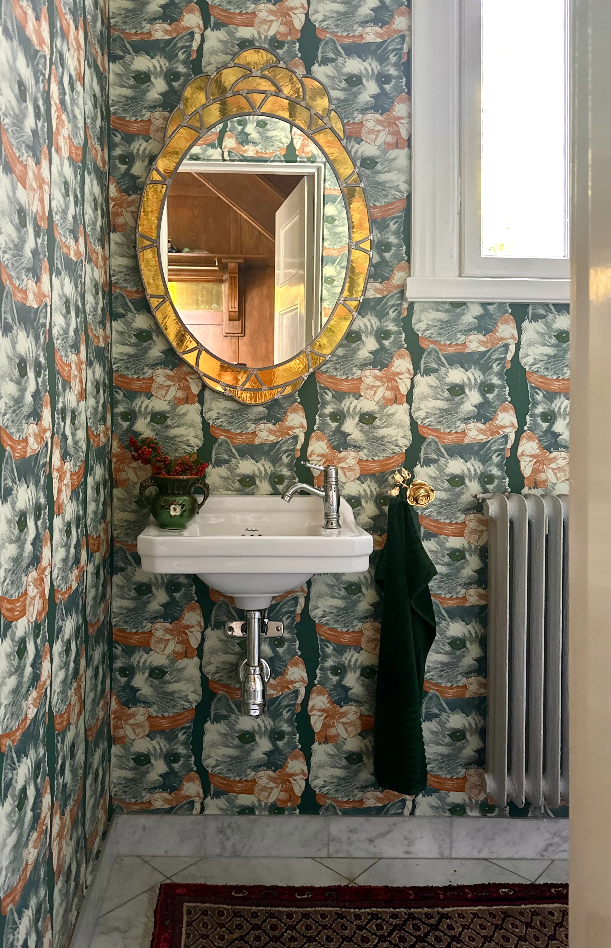 Crazy Cat Lady Wallpaper by Studio Lisa Bengtsson