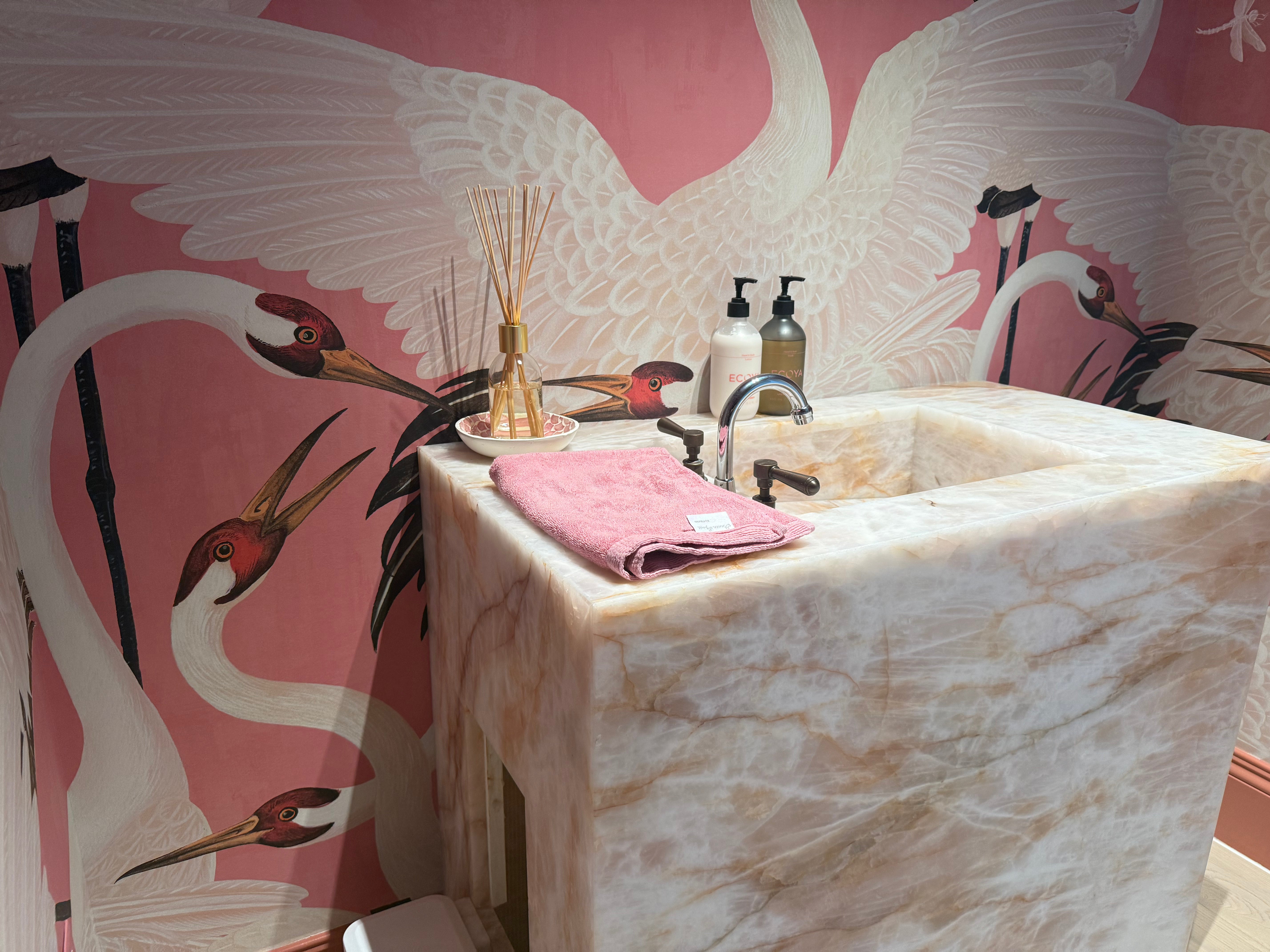 Gucci Heron Wallpaper