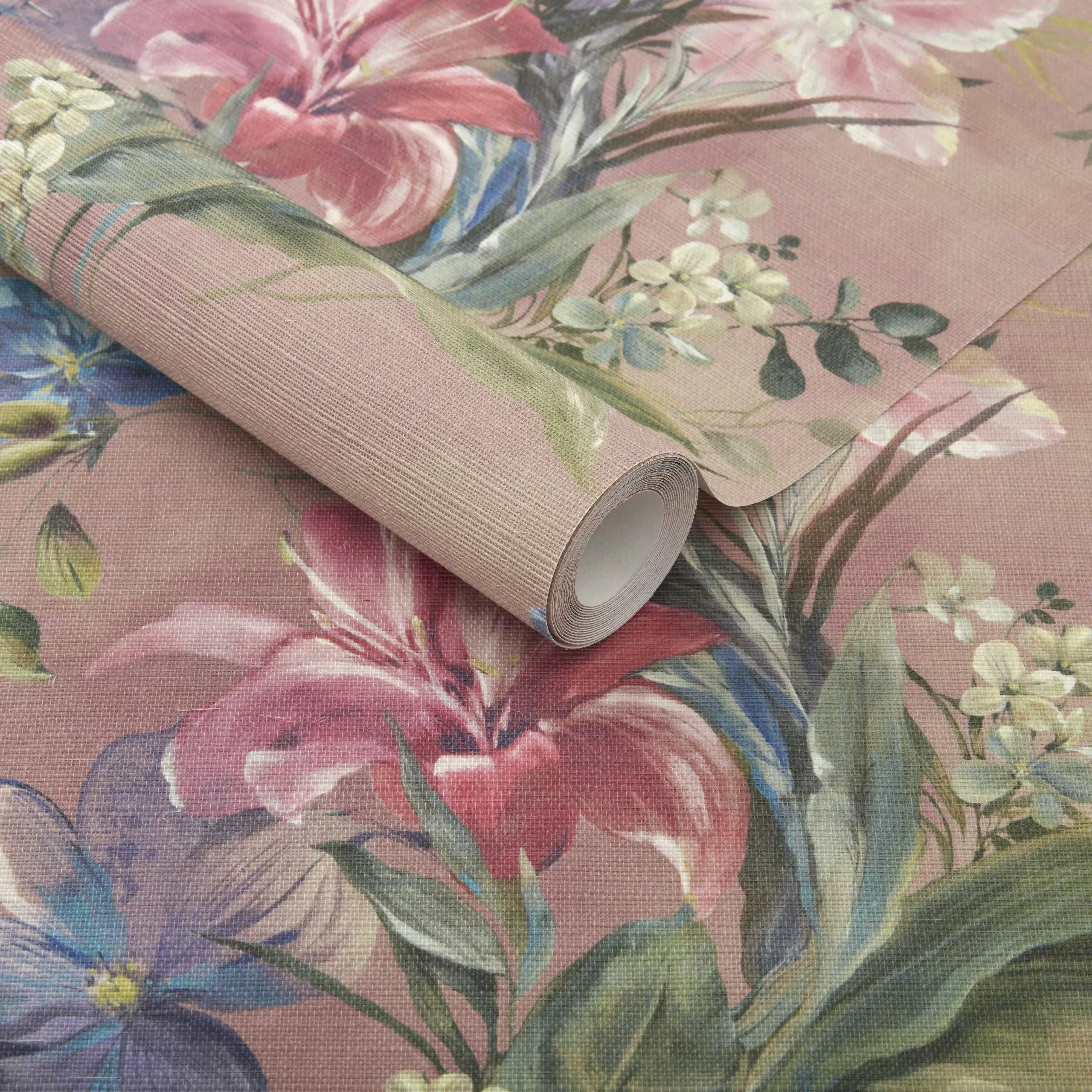 Lilliana Luxury Floral Grasscloth Wallpaper by 1838