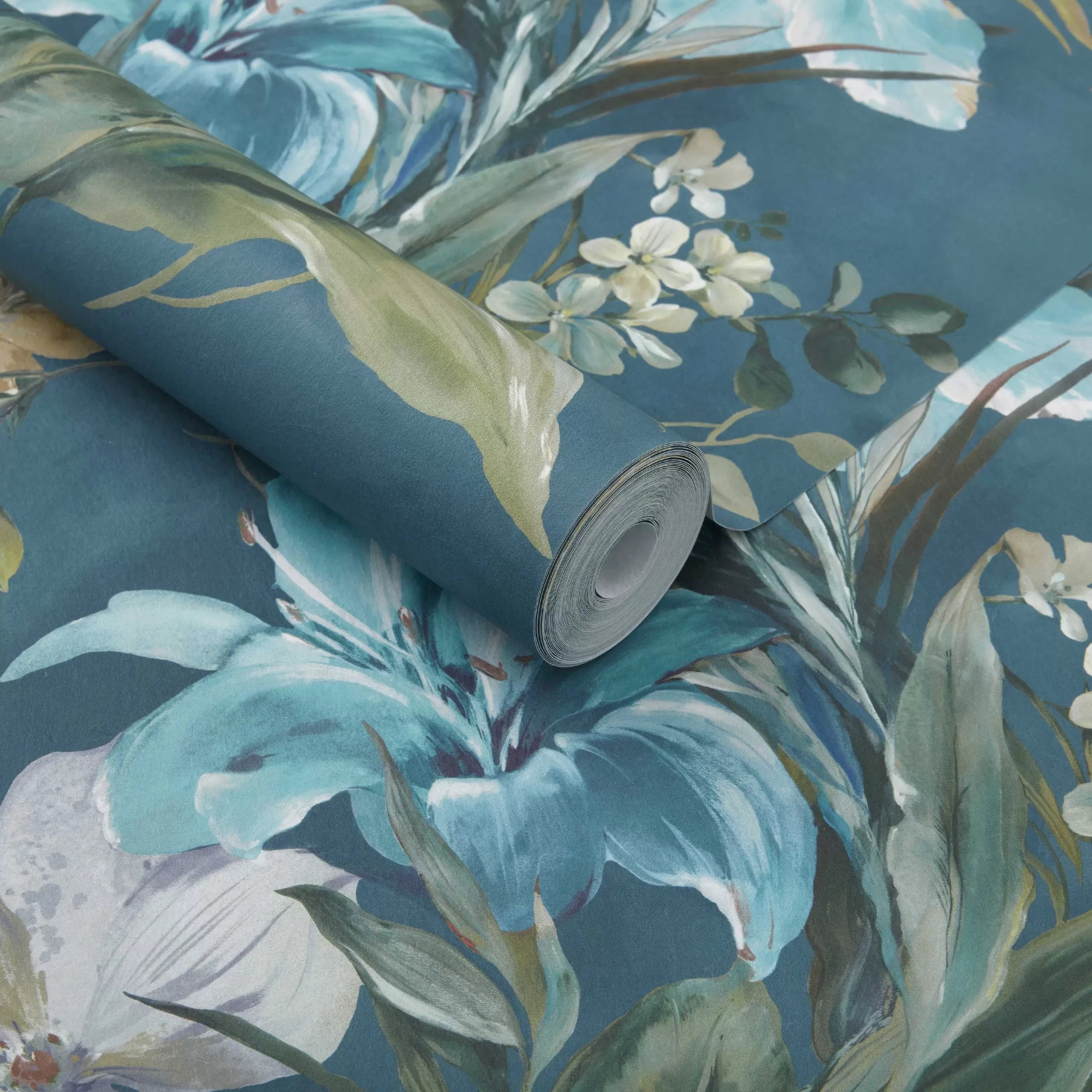 Lilliana Luxury Floral Wallpaper by 1838