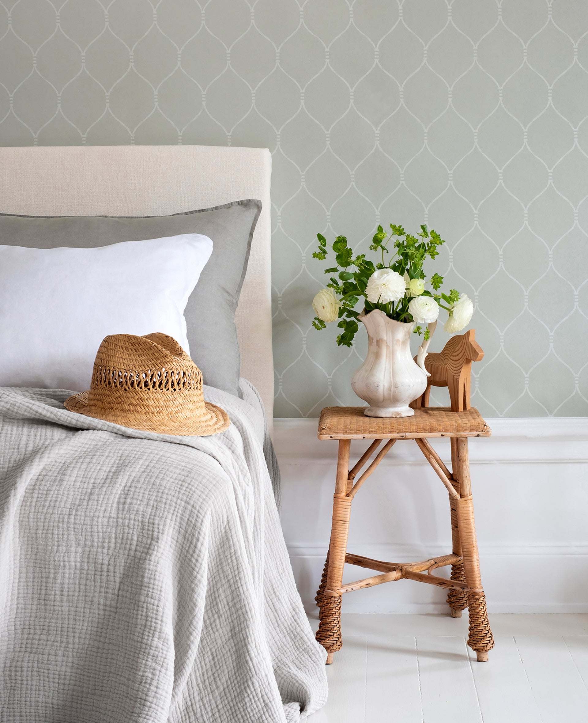 Espailer Wallpaper by Littlephant