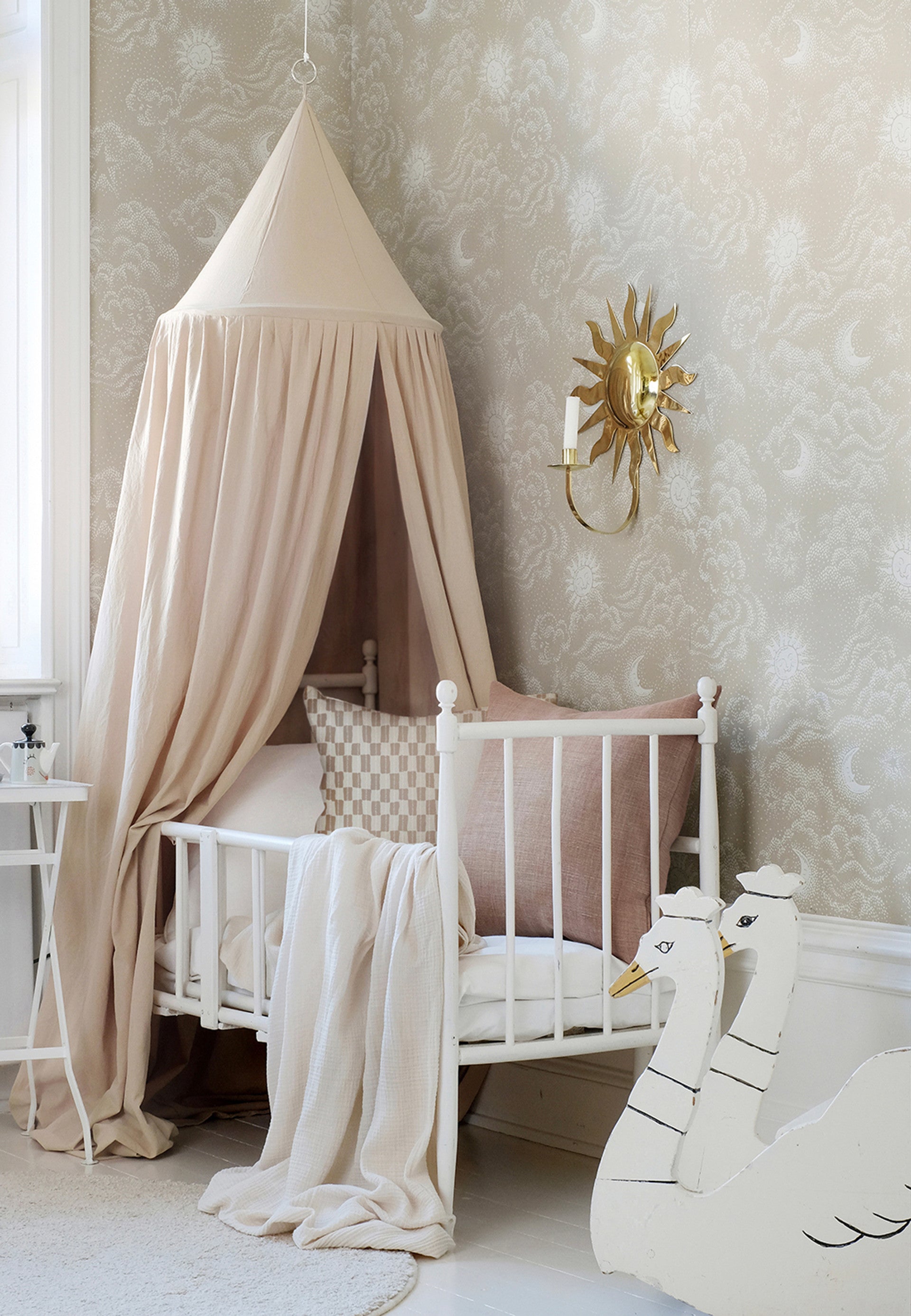 Happy Cloud Wallpaper by Littlephant