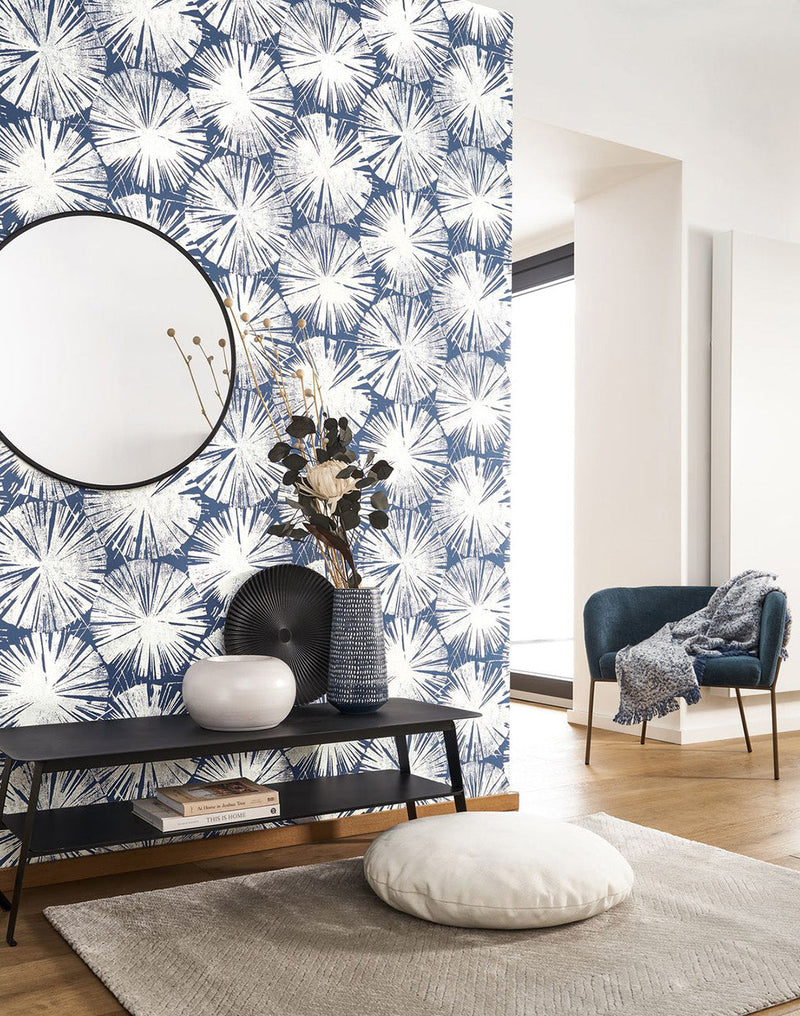 Nenuphar Wallpaper by Casadeco