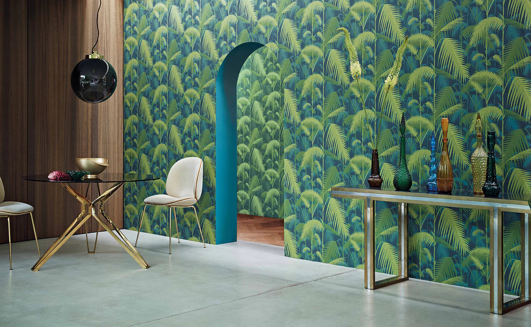 Palm Jungle Icons Wallpaper by Cole & Son
