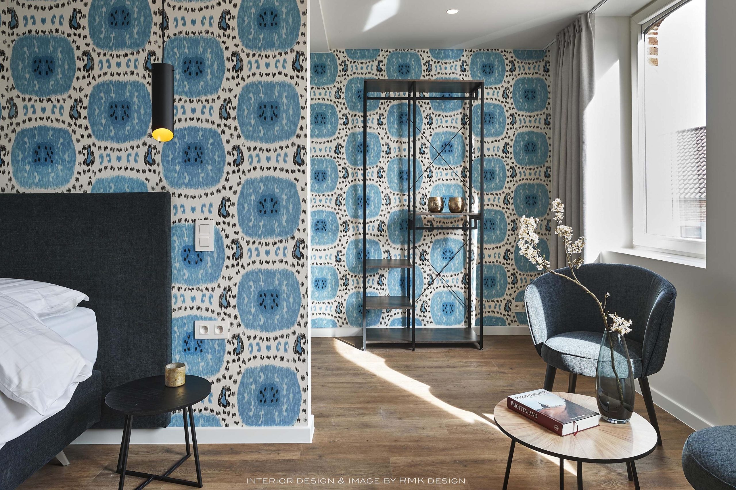 Gran Sol Wallpaper by Gastón y Daniela