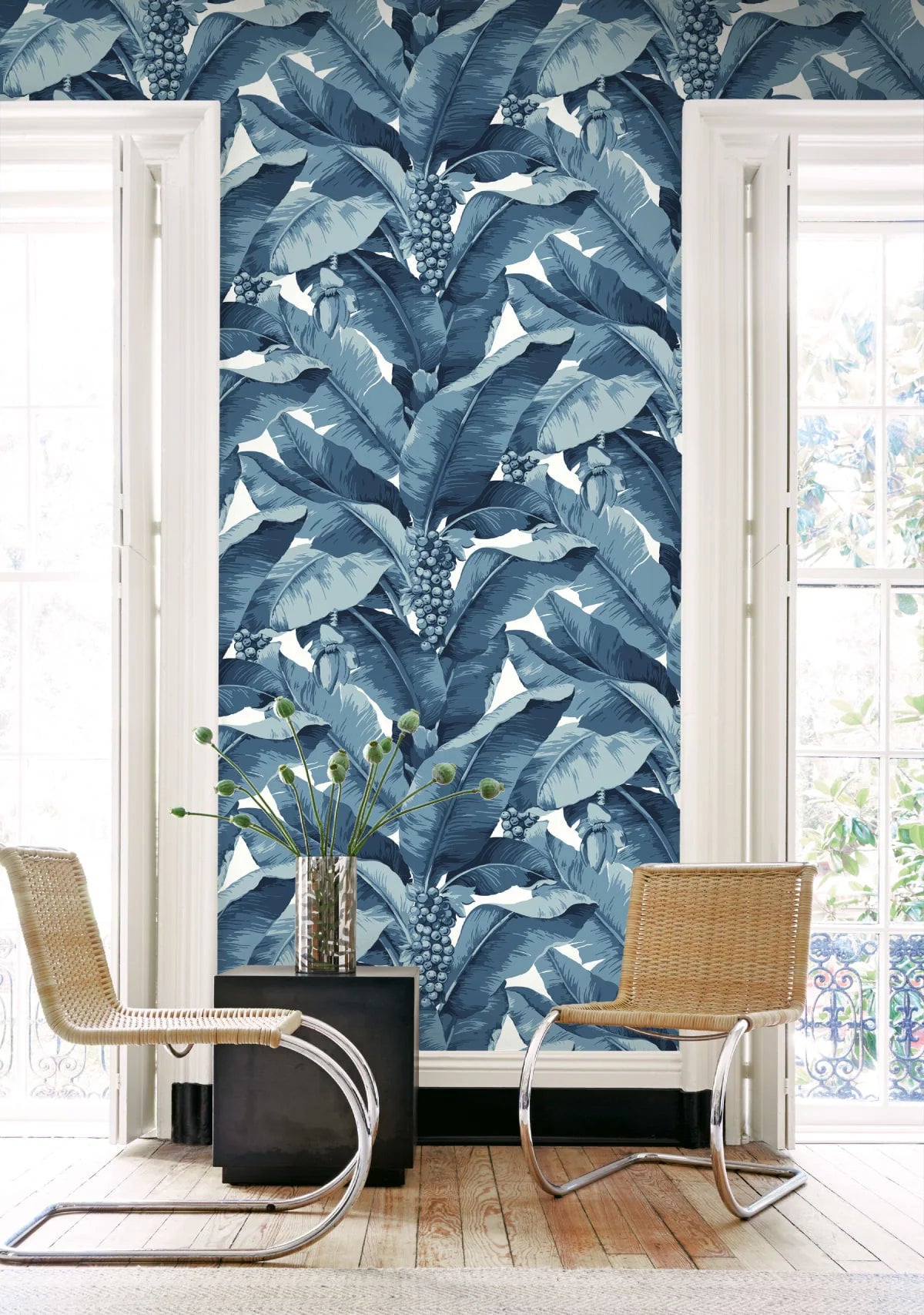 Paradisio Palm Wallpaper by Daisy Bennett