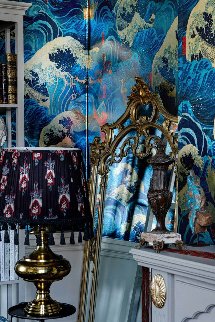 THE FORMER EMPEROR – Metallic Edition Wallpaper by Mind The Gap