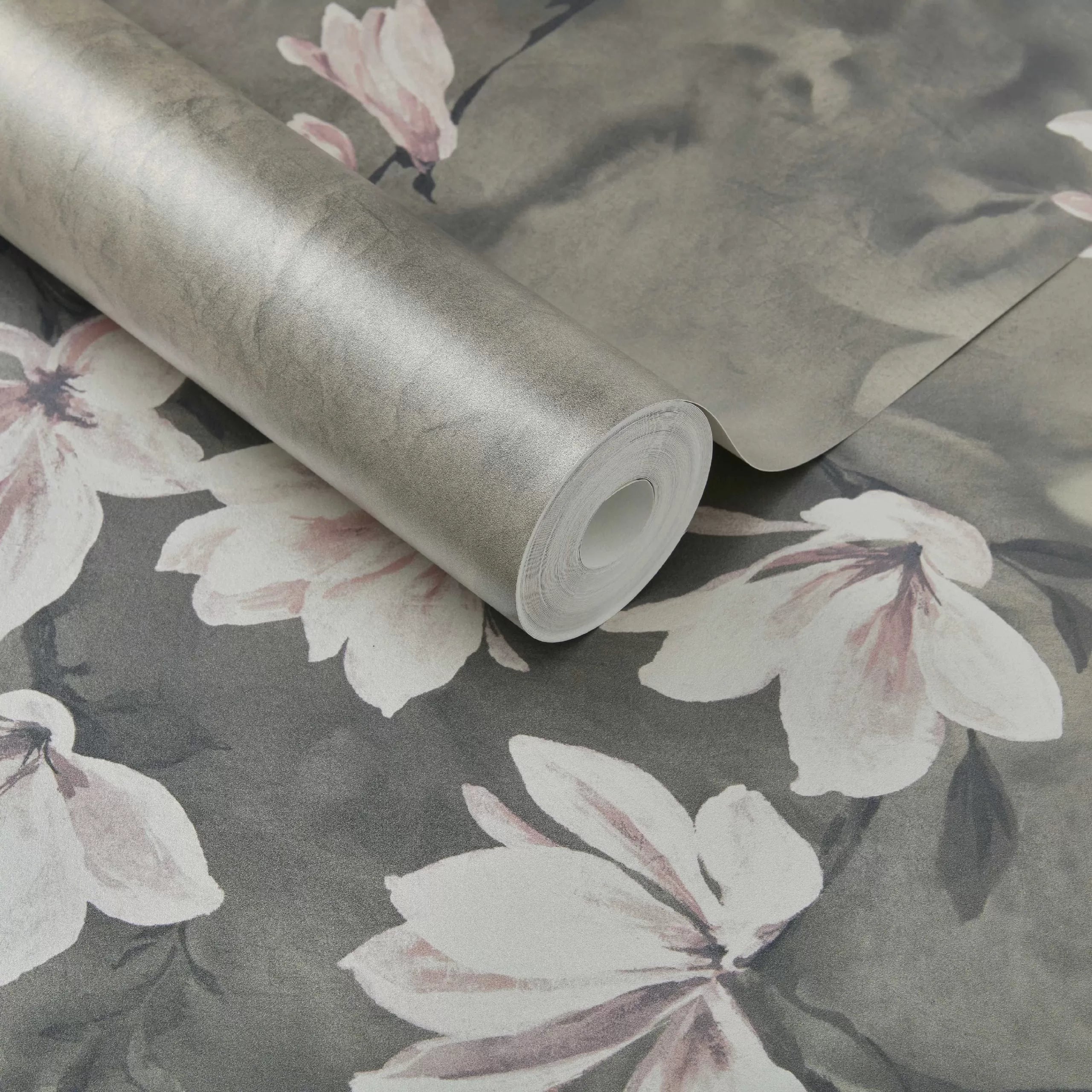 Trailing Magnolia Luxury Floral Wallpaper by 1838