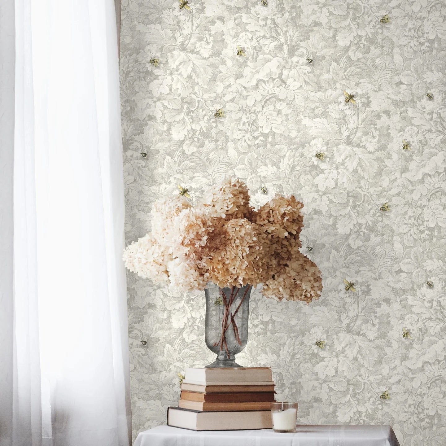 Busy Bee Wallpaper by Woodchip & Magnolia
