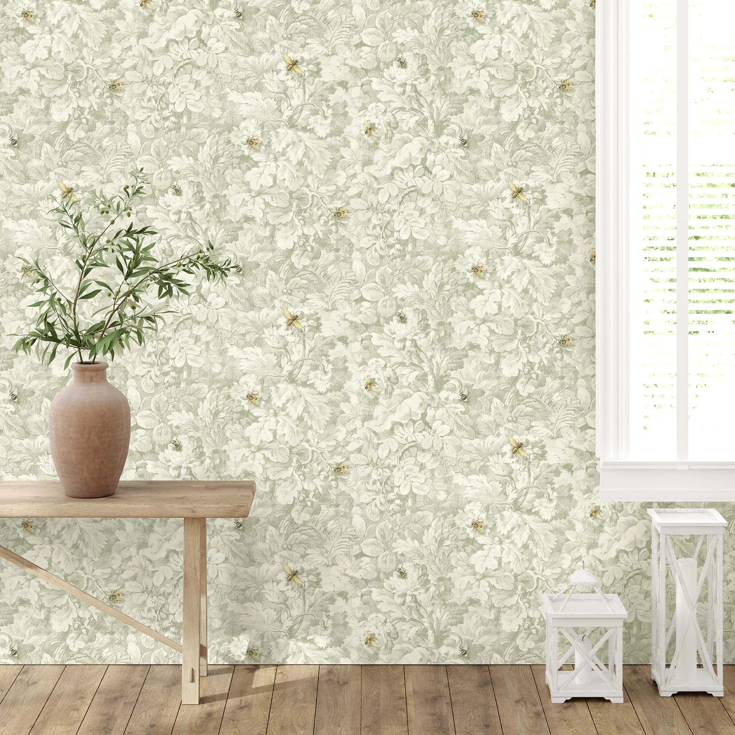 Busy Bee Wallpaper by Woodchip & Magnolia