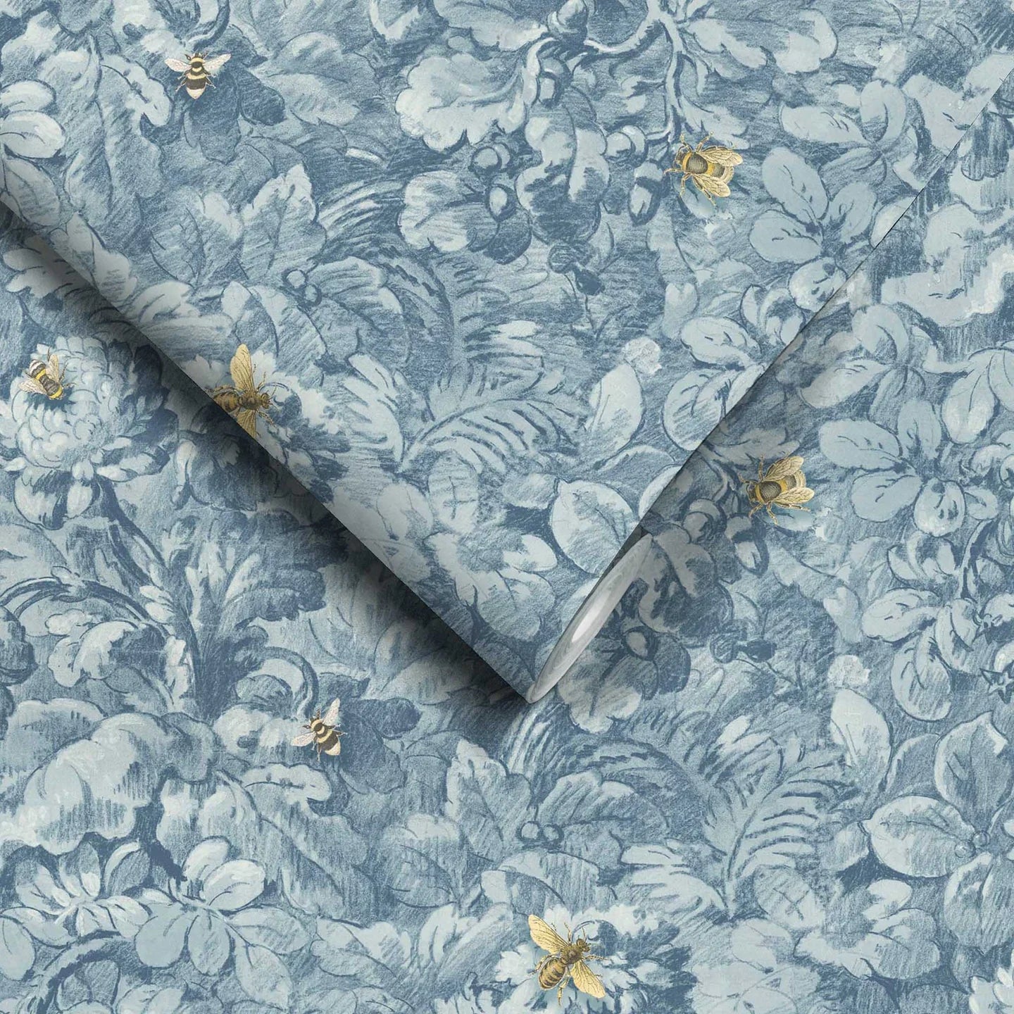 Busy Bee Wallpaper by Woodchip & Magnolia