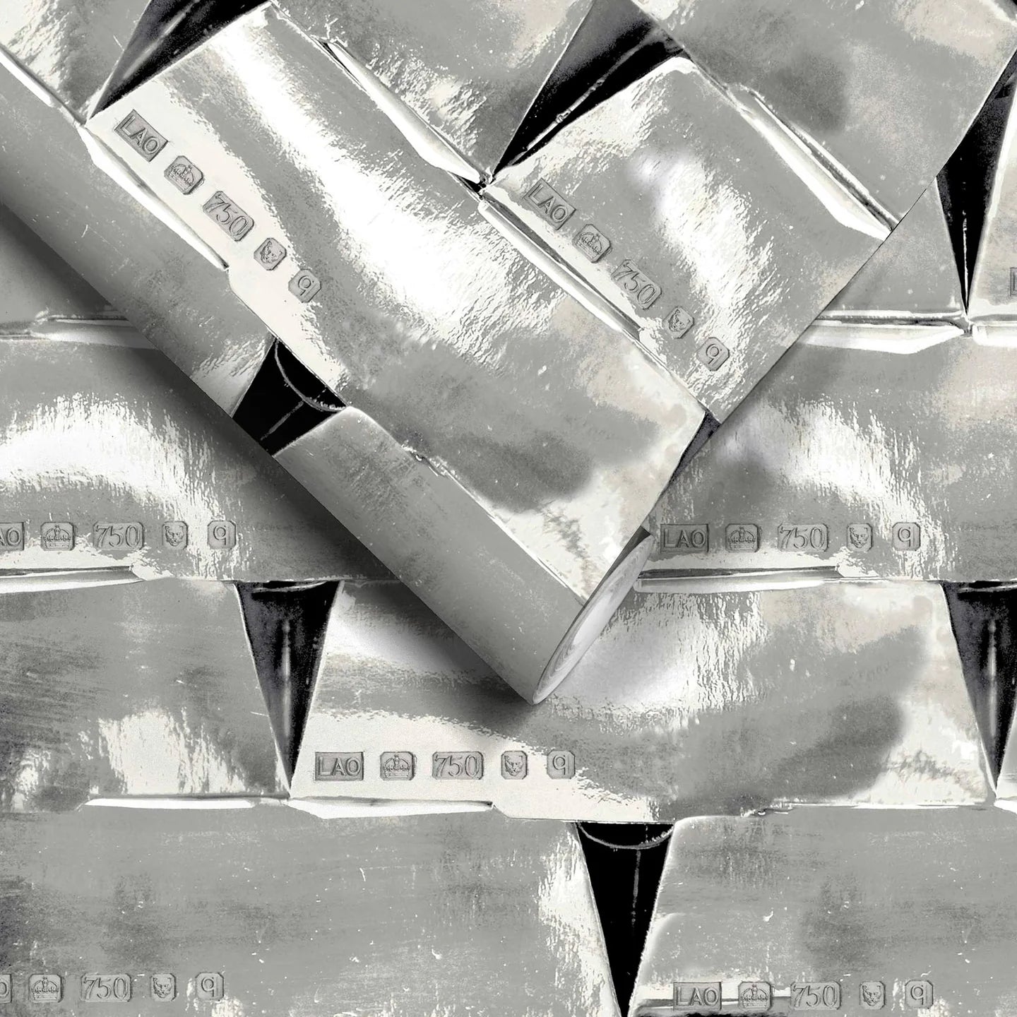 Heist Wallpaper by Woodchip & Magnolia